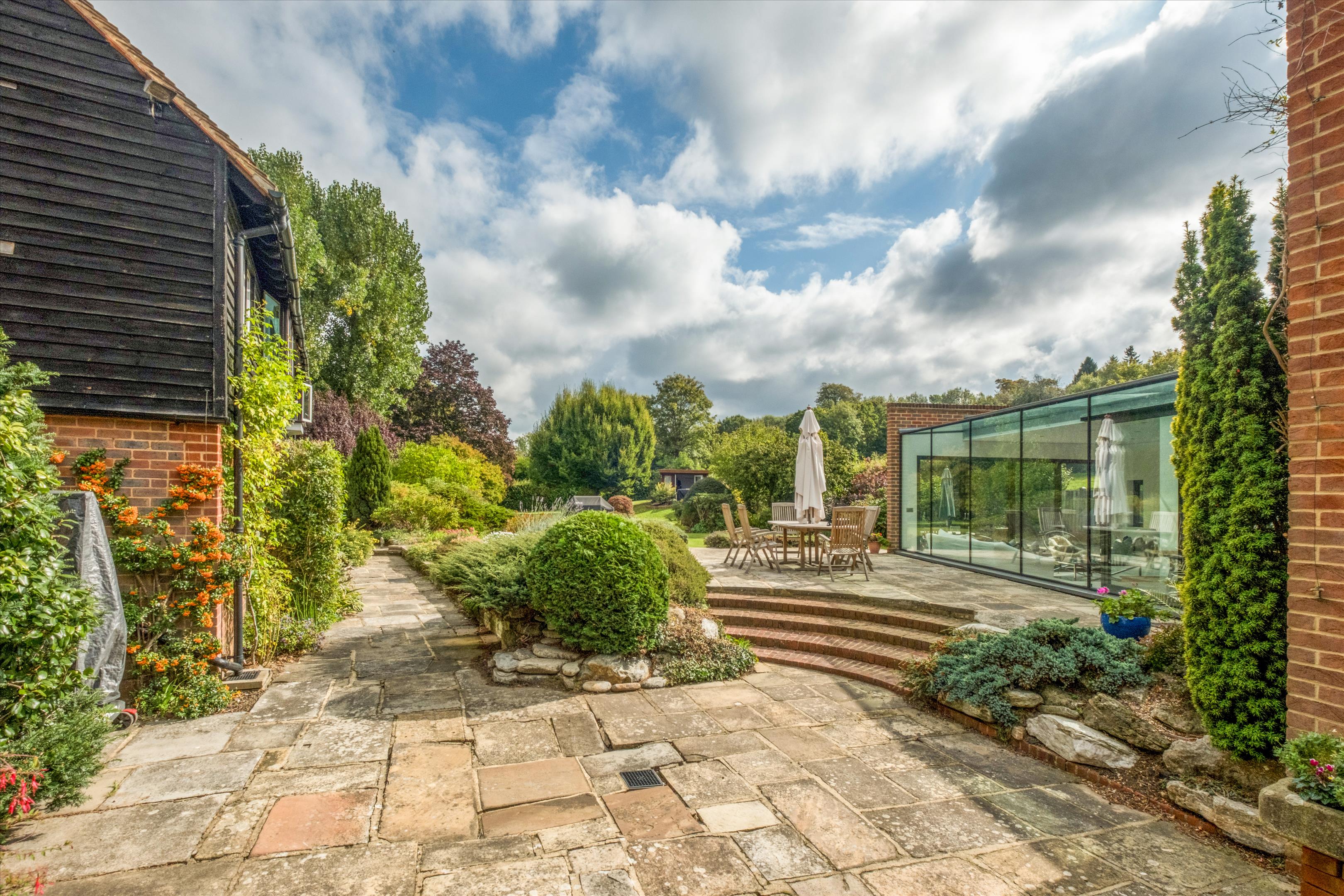 Elliotts Lane, Brasted, Westerham, Kent, TN16