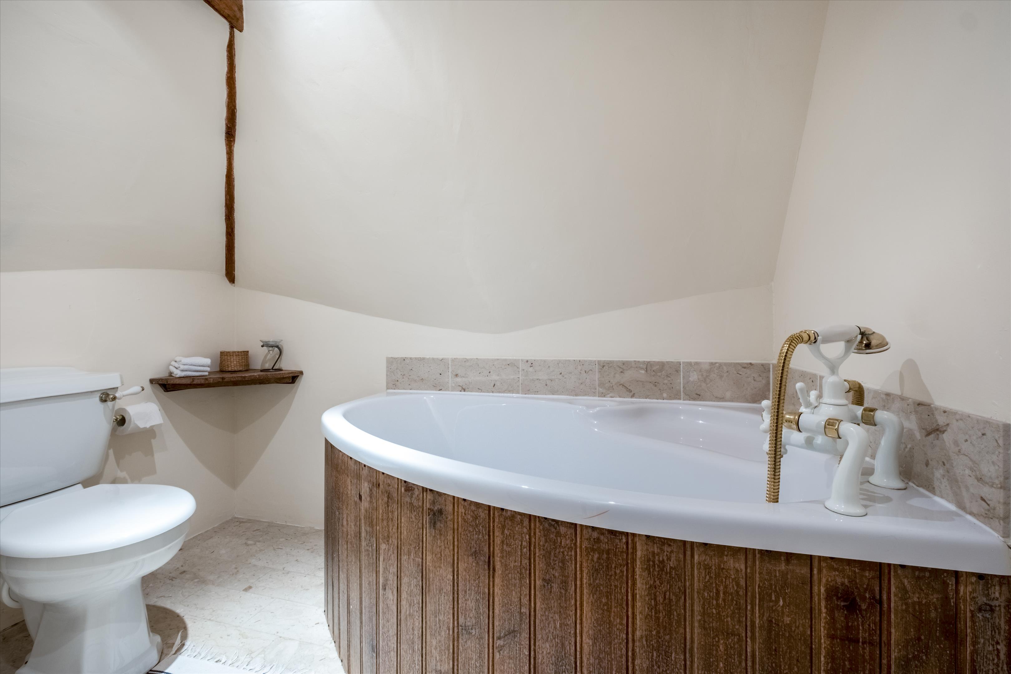 Wierton Hill, Boughton Monchelsea, Maidstone, Kent, ME17