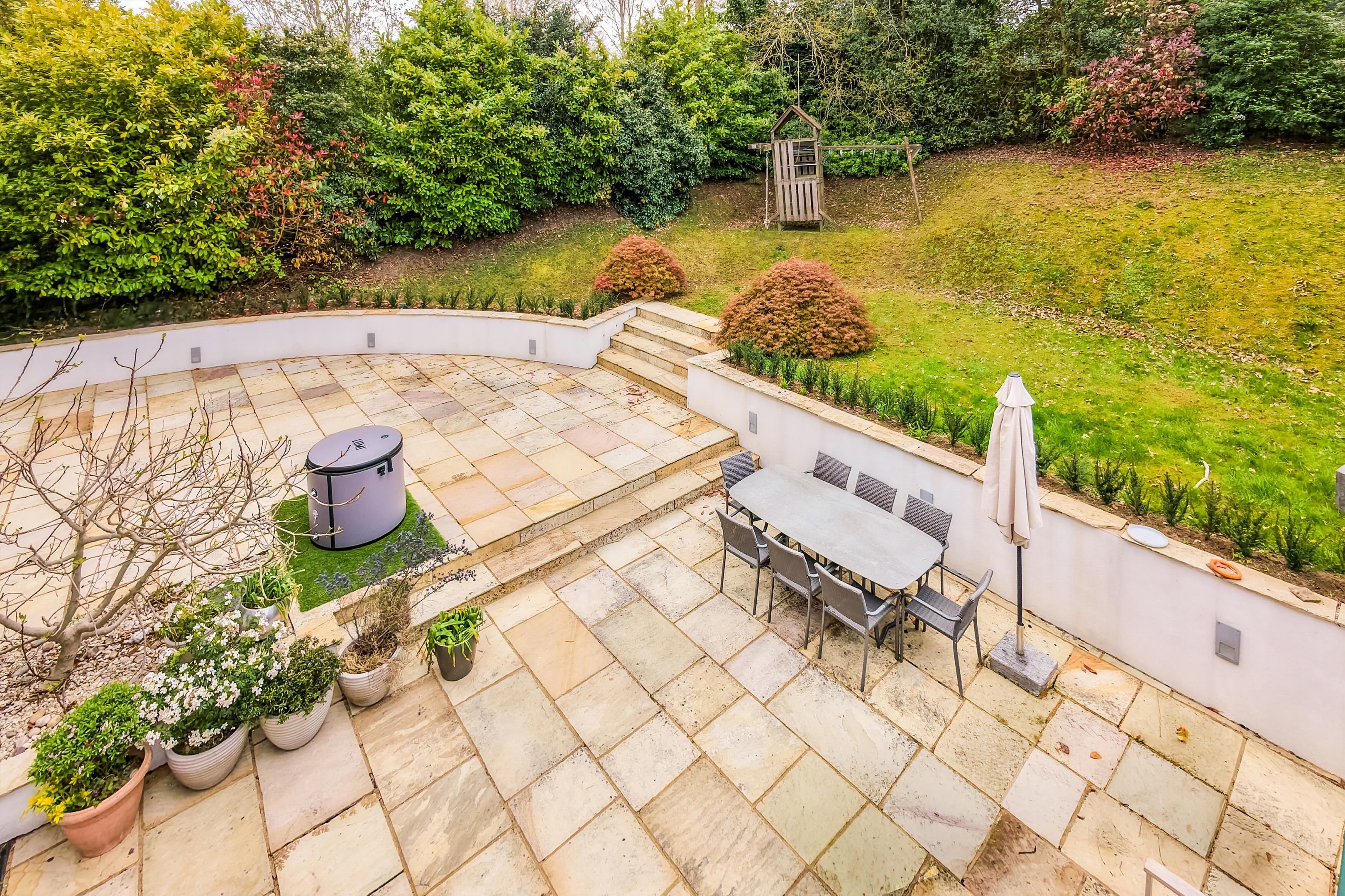 Pineneedle Lane, Sevenoaks, Kent TN13