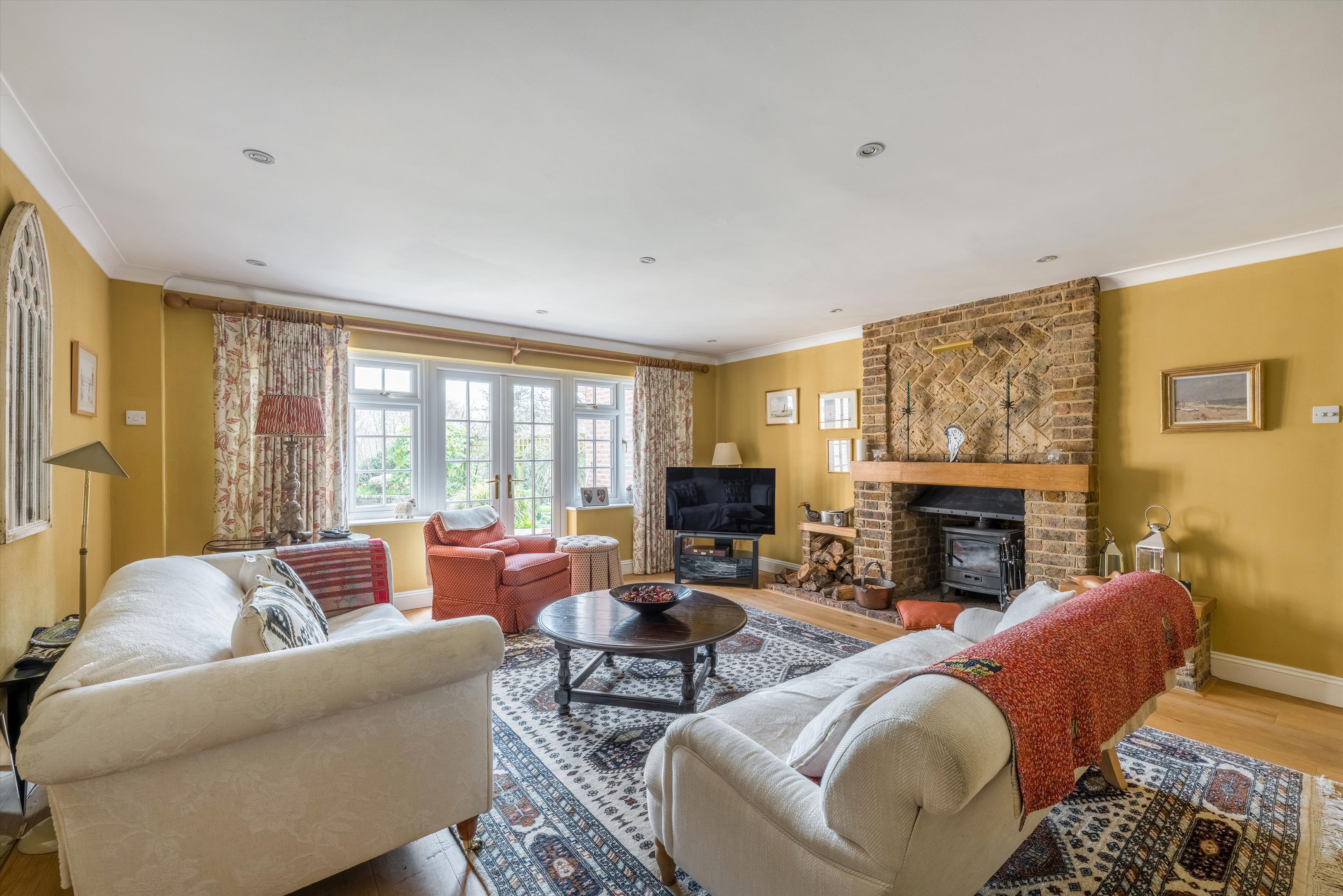 Church Hill, Plaxtol, Sevenoaks, Kent, TN15
