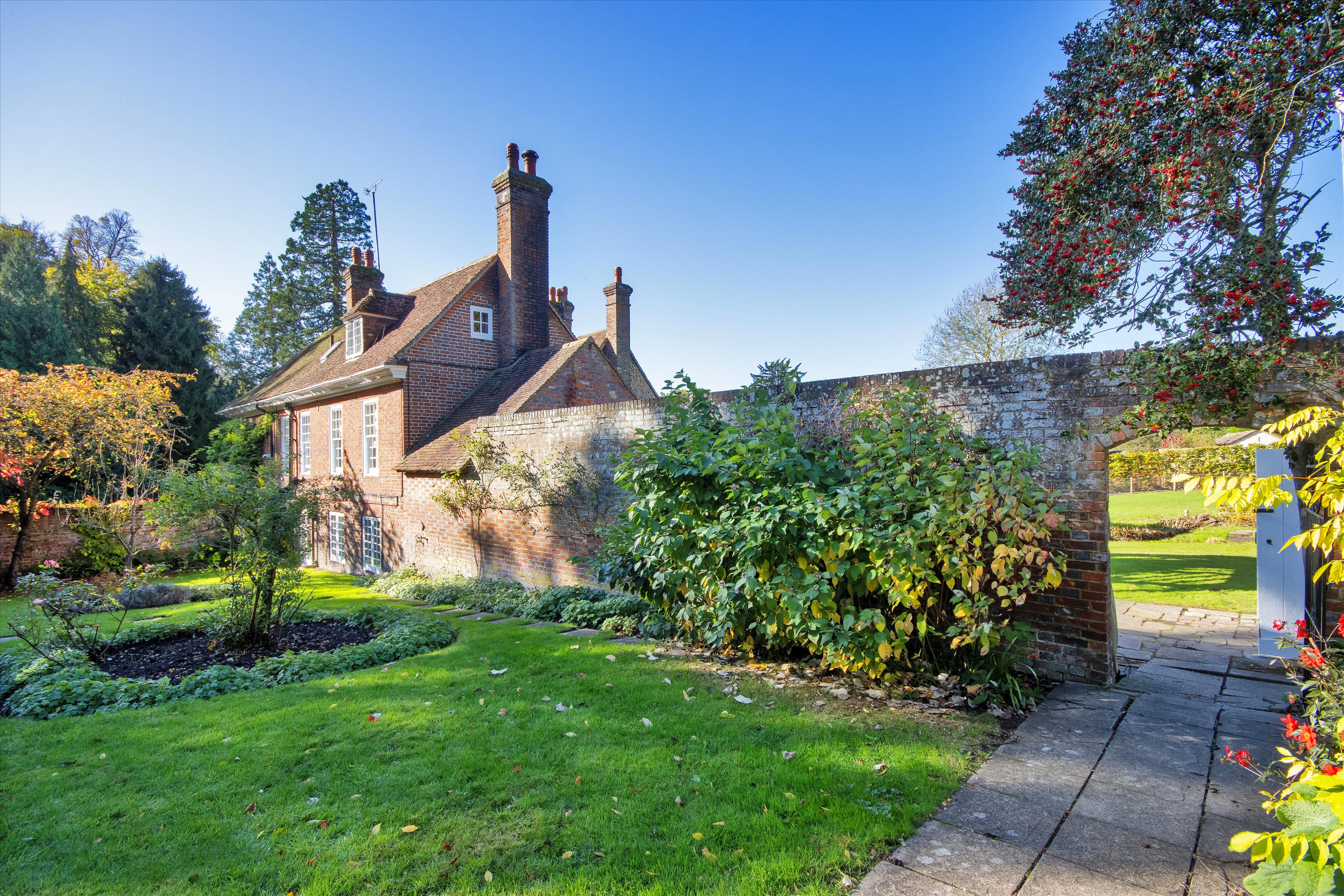 Old Loose Hill, Loose, Maidstone, Kent, ME15