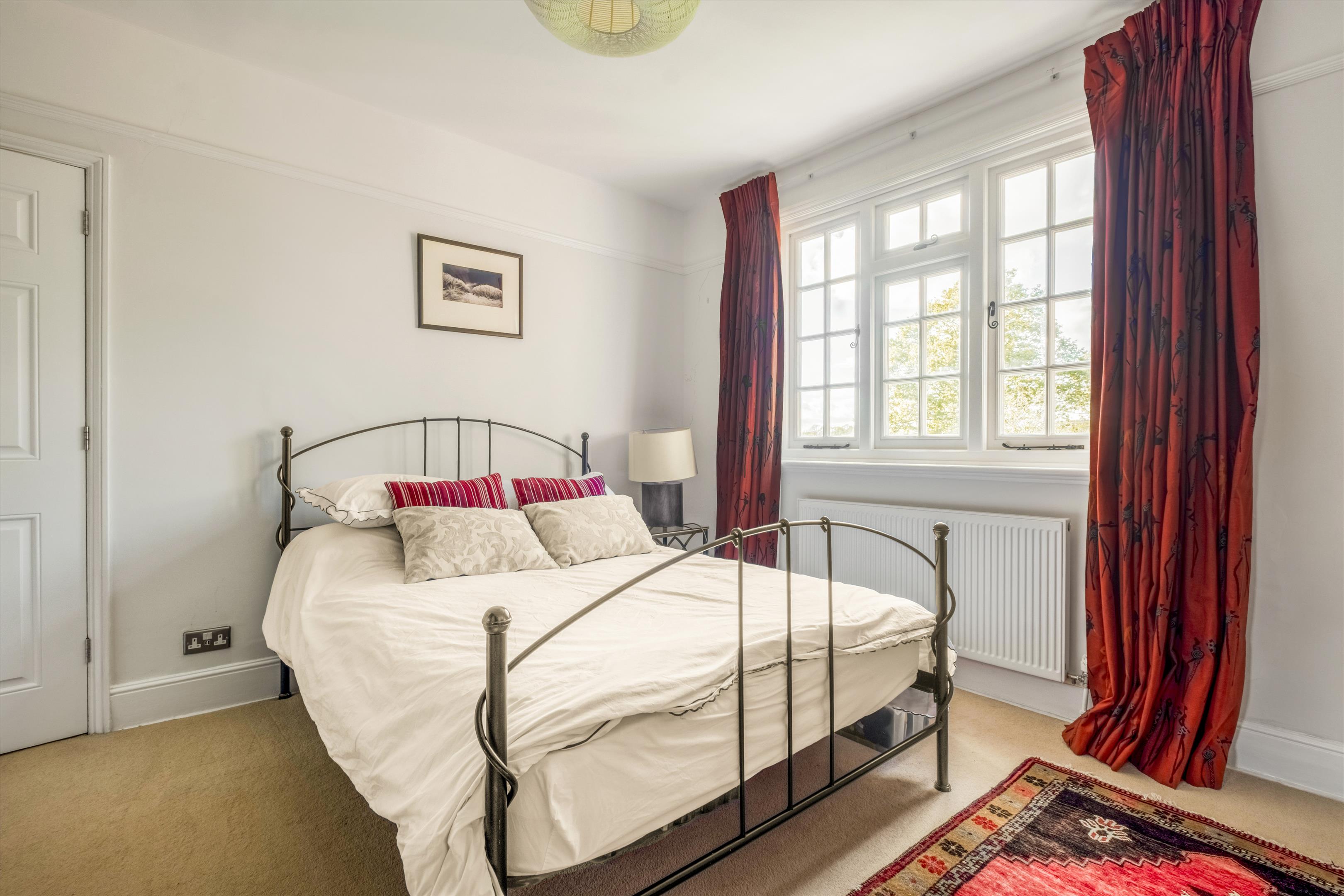 Mill Lane, Hildenborough, Tonbridge, Kent, TN11