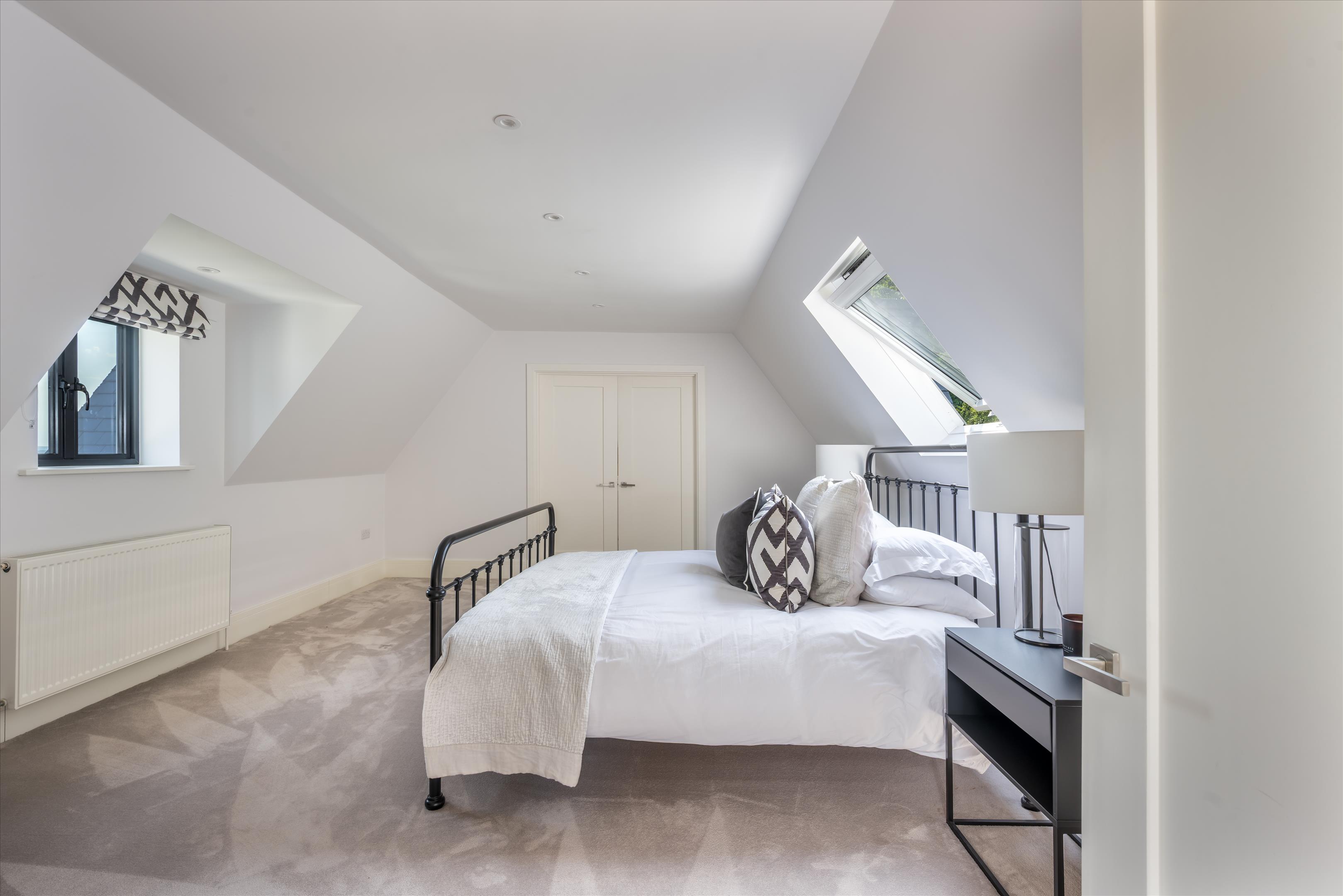 Wickhurst Road, Weald, Sevenoaks, Kent TN14