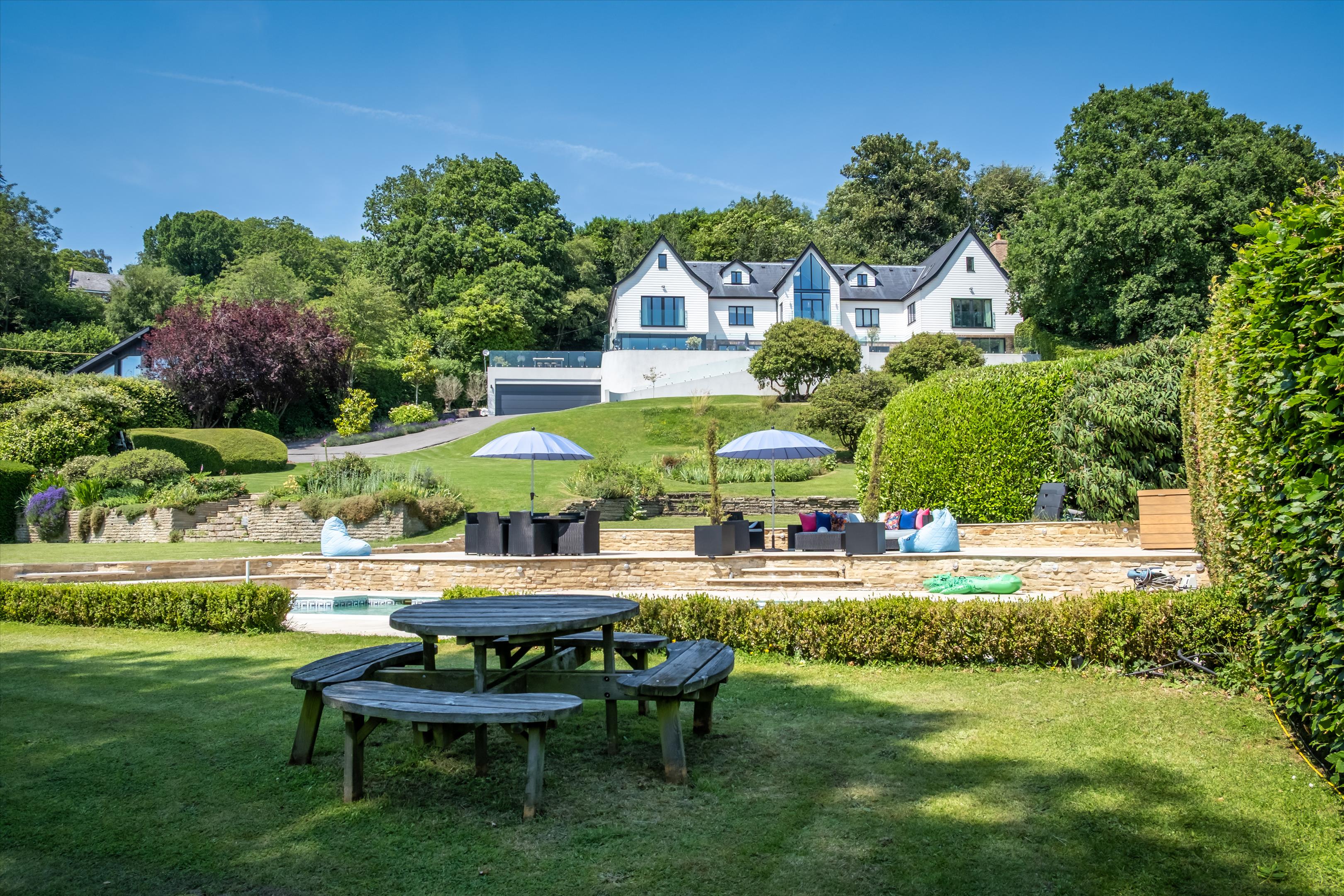 Wickhurst Road, Weald, Sevenoaks, Kent TN14