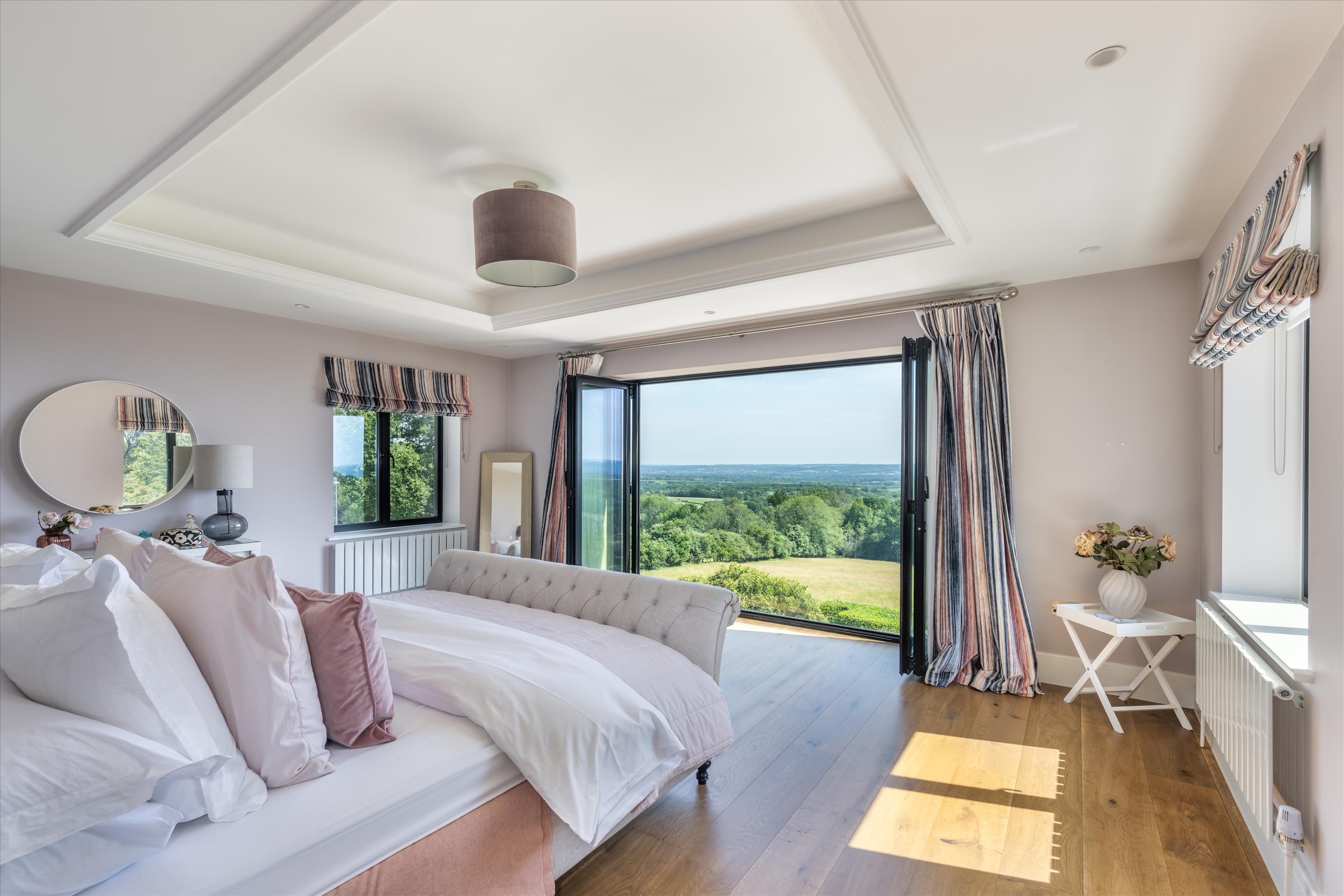 Wickhurst Road, Weald, Sevenoaks, Kent TN14