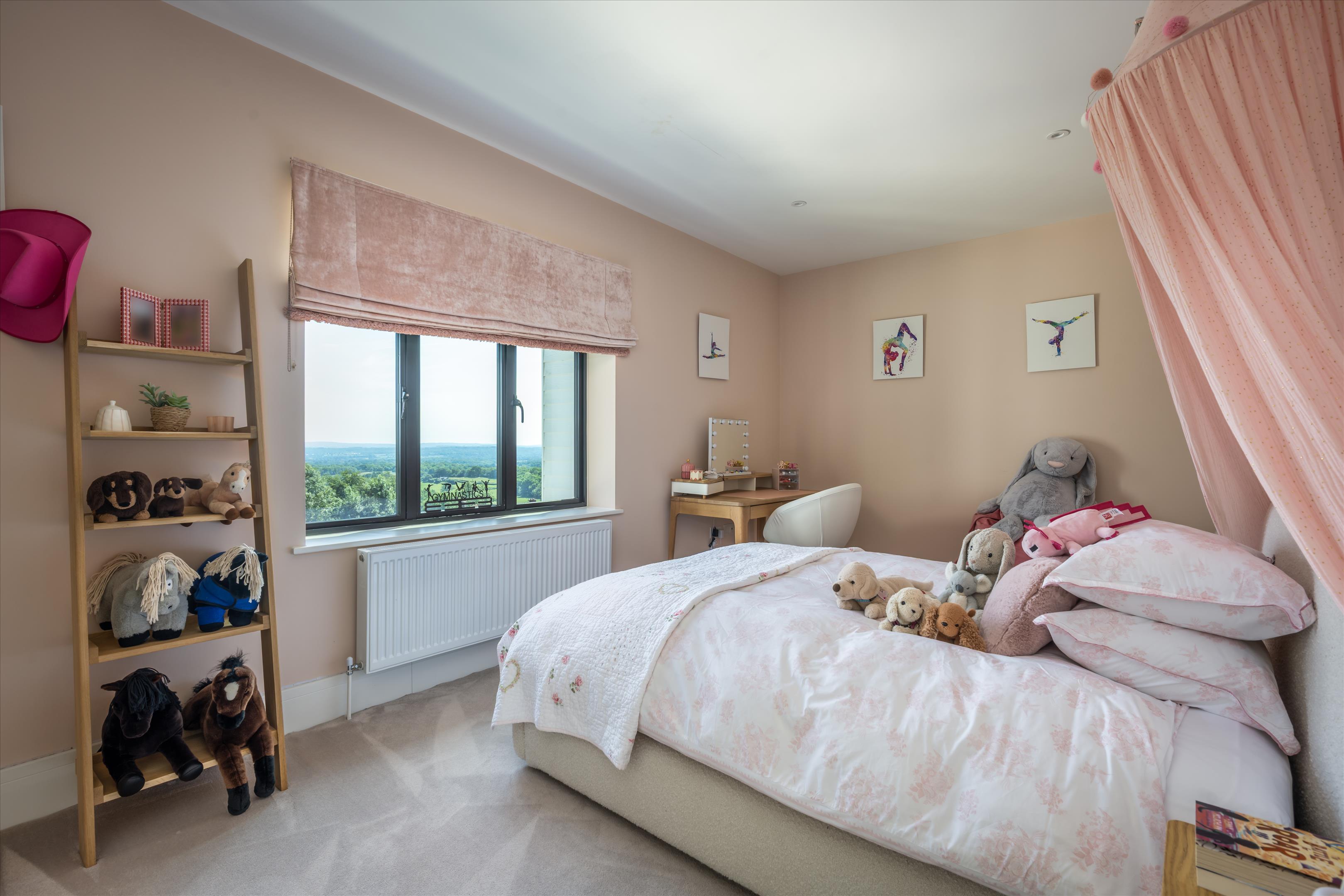 Wickhurst Road, Weald, Sevenoaks, Kent TN14