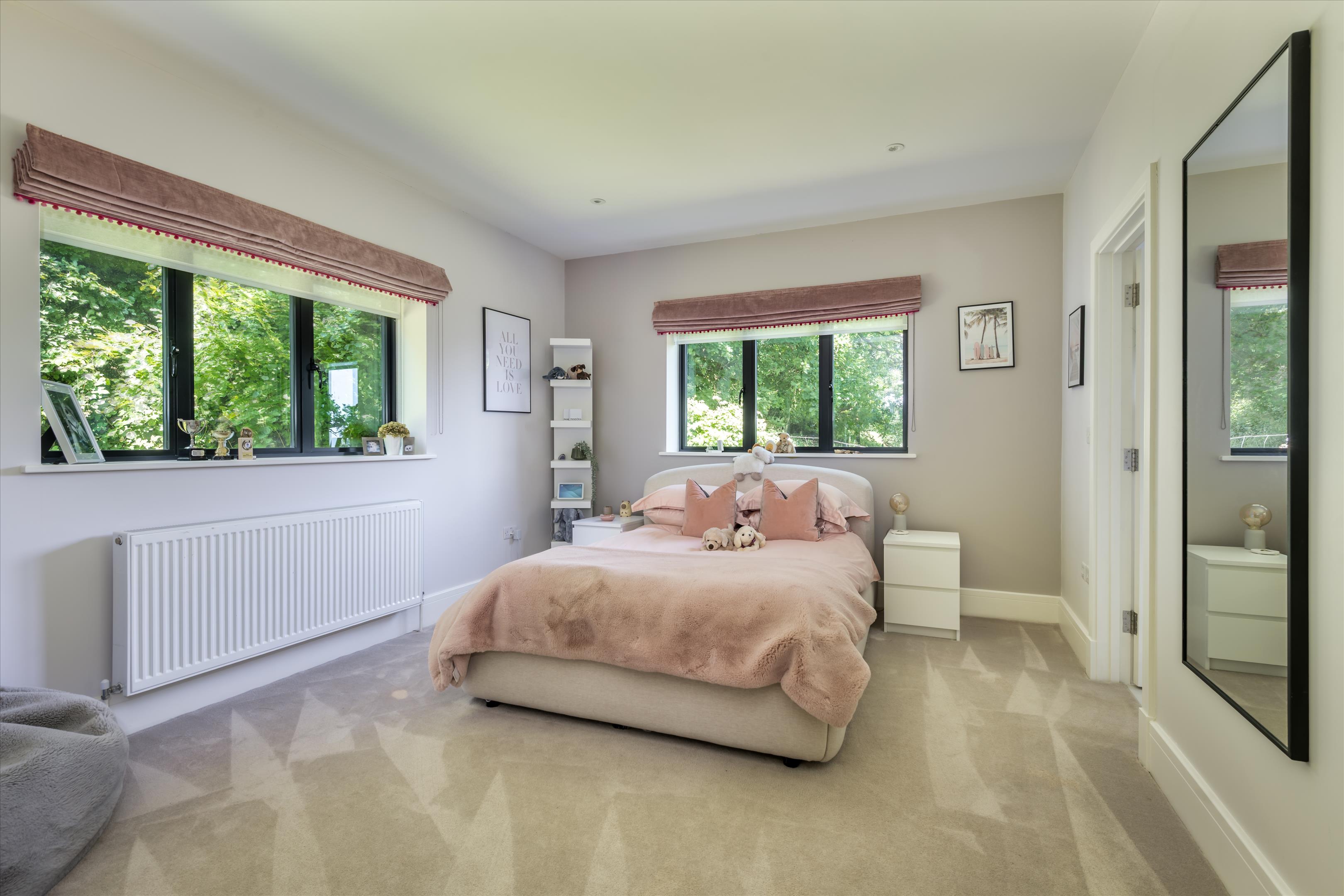 Wickhurst Road, Weald, Sevenoaks, Kent TN14