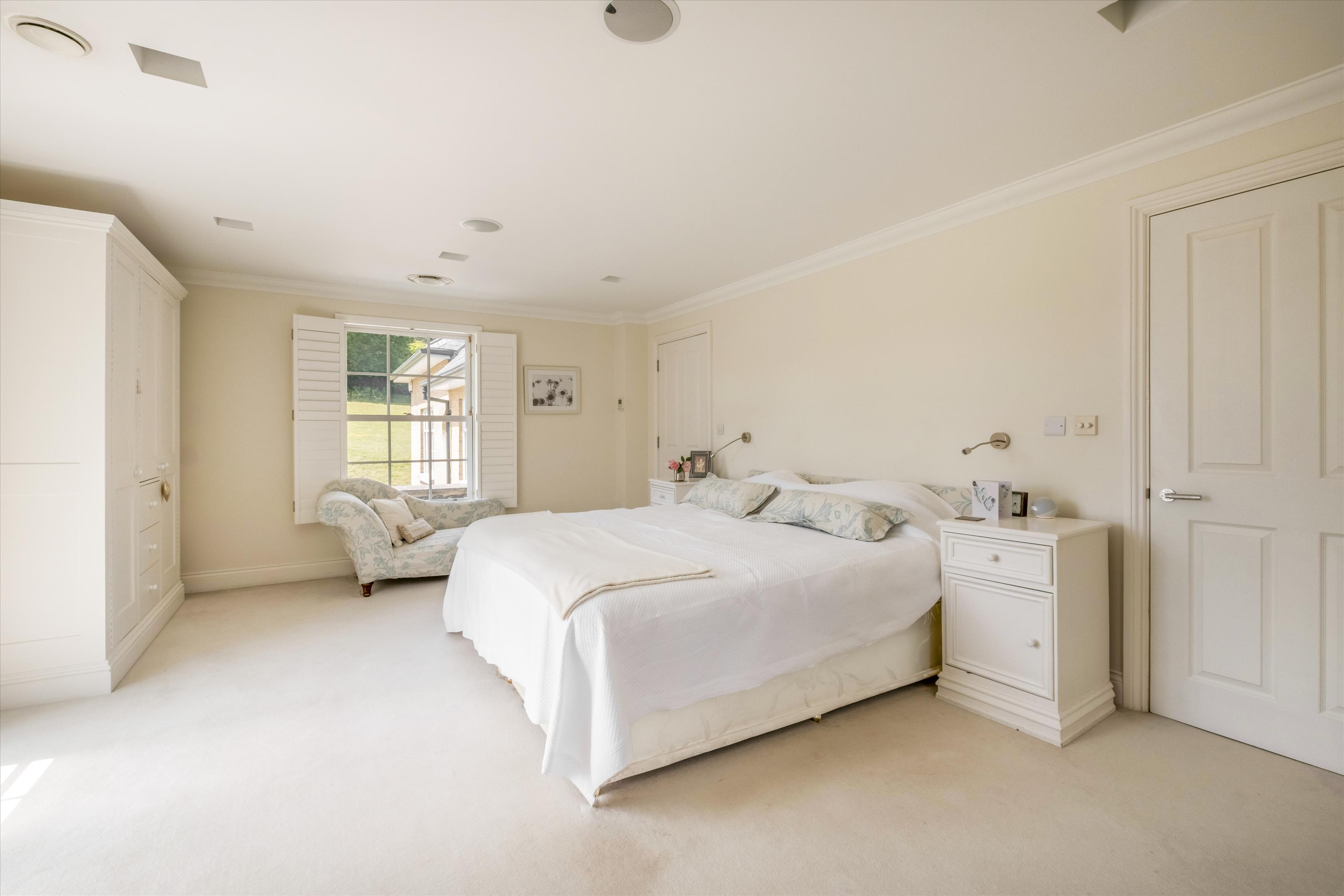 Valley Road, Fawkham, Longfield, Kent DA3