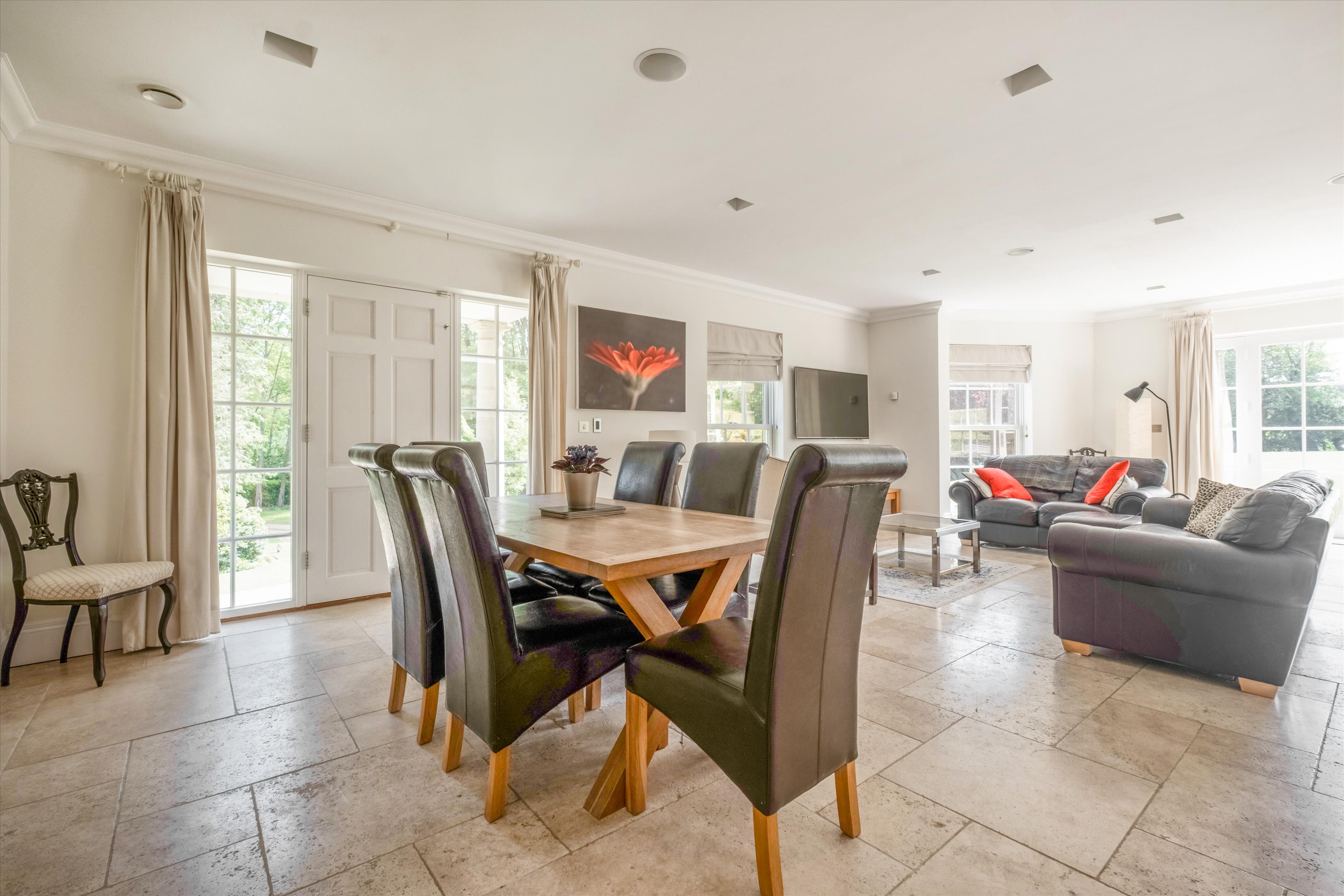 Valley Road, Fawkham, Longfield, Kent DA3
