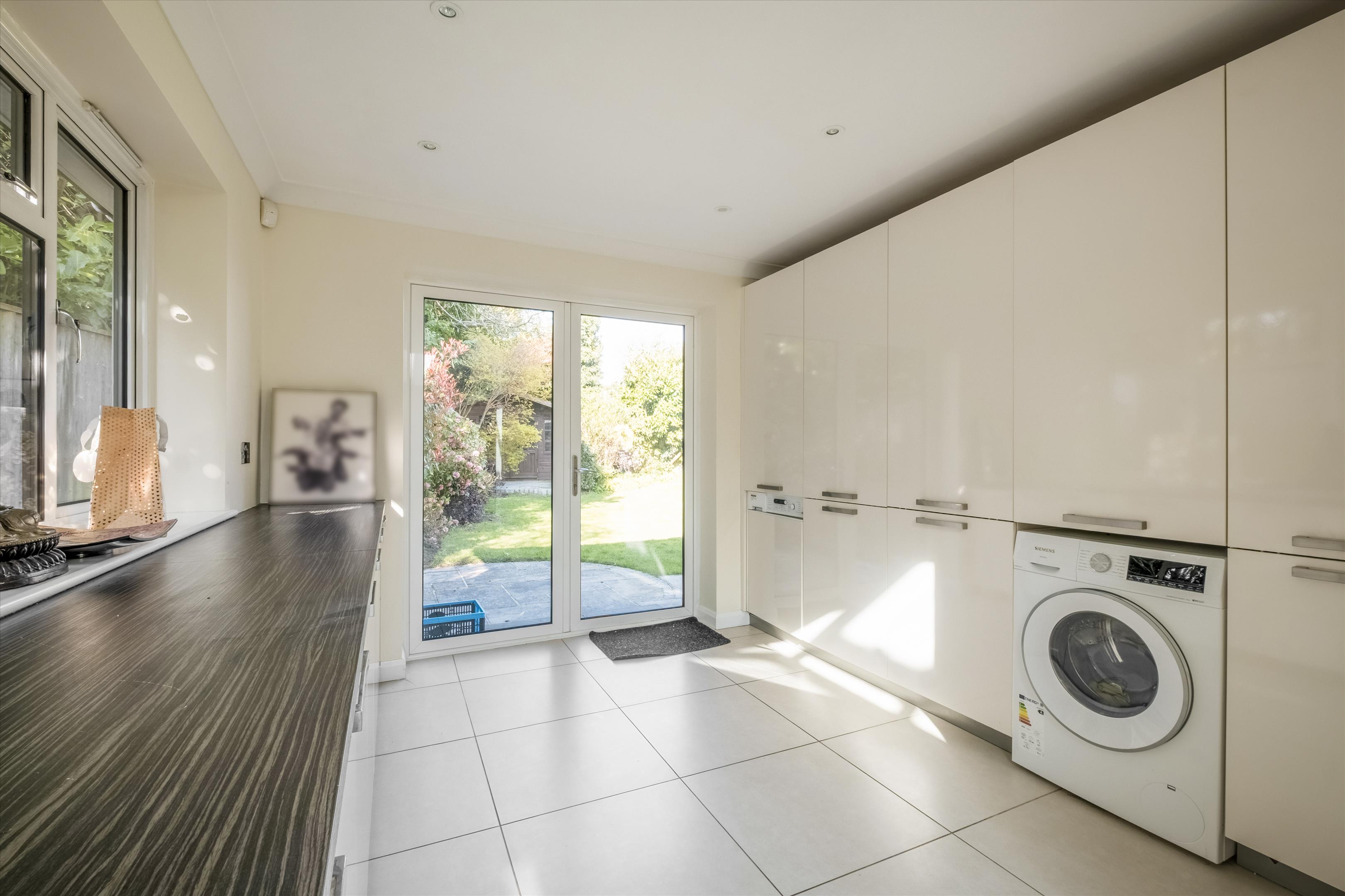 Plymouth Drive, Sevenoaks, Kent TN13