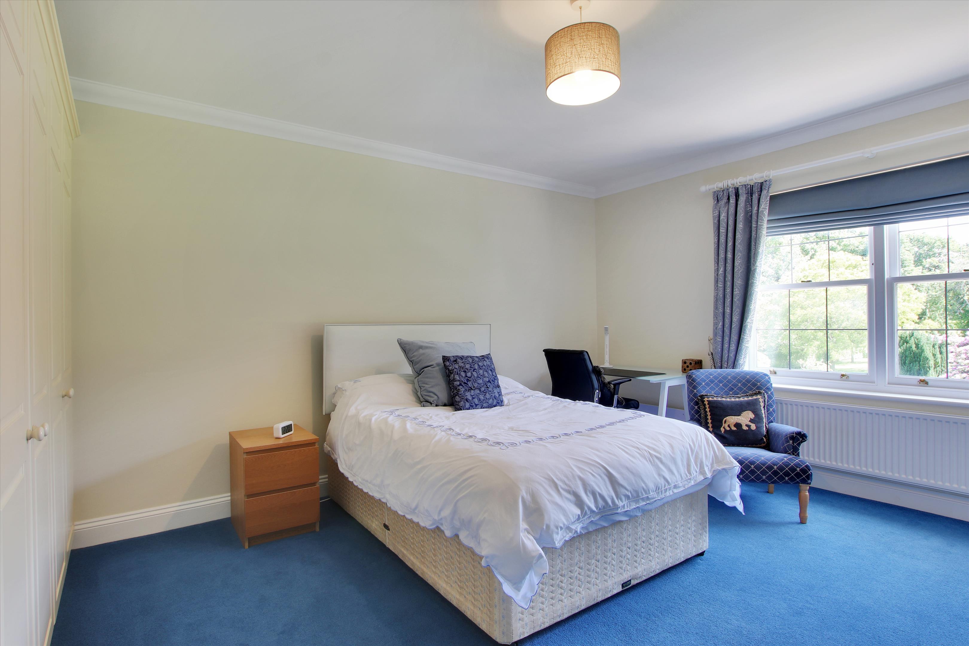 Manor Road, West Kingsdown, Sevenoaks, Kent TN15