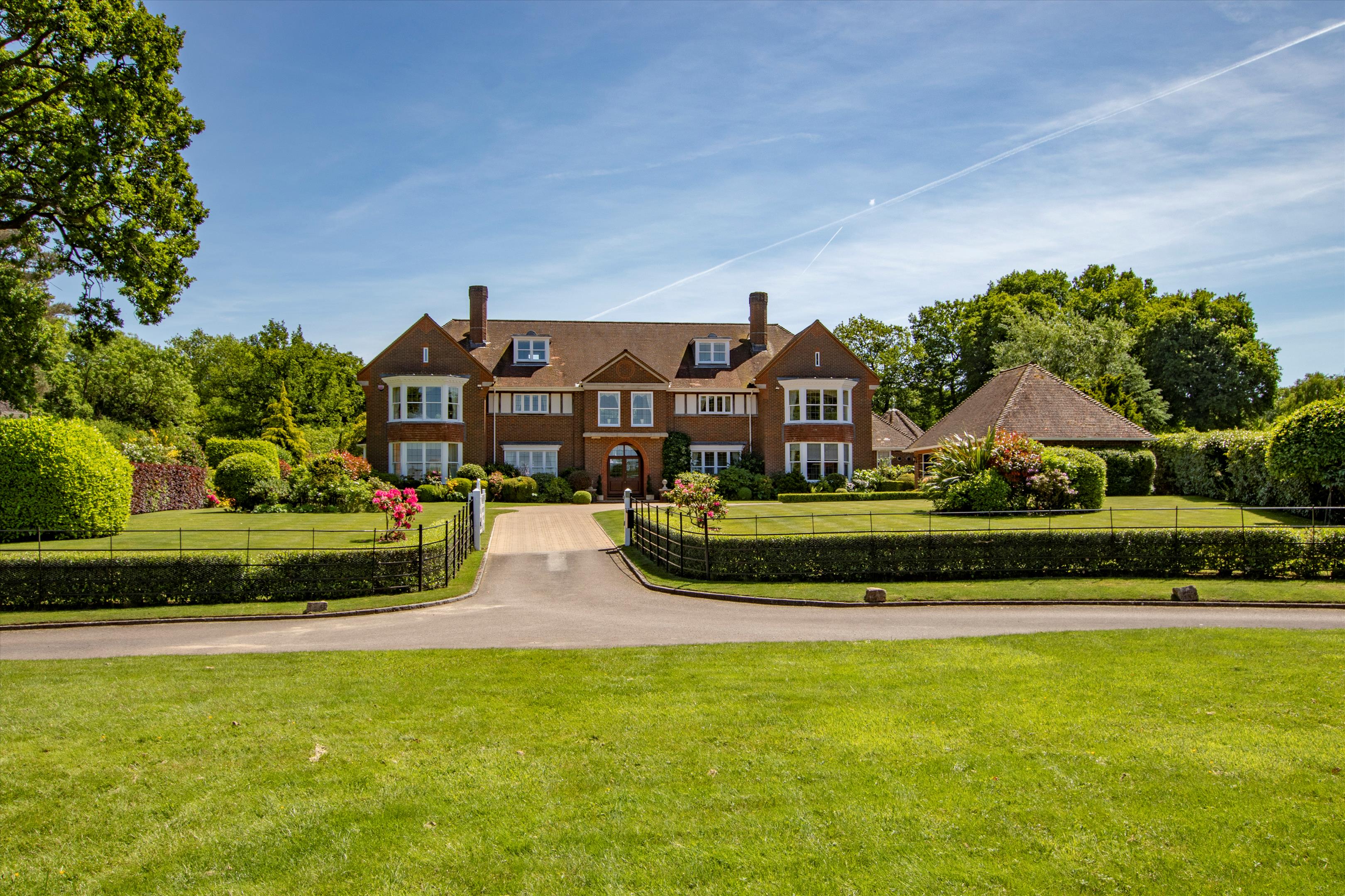 Manor Road, West Kingsdown, Sevenoaks, Kent TN15