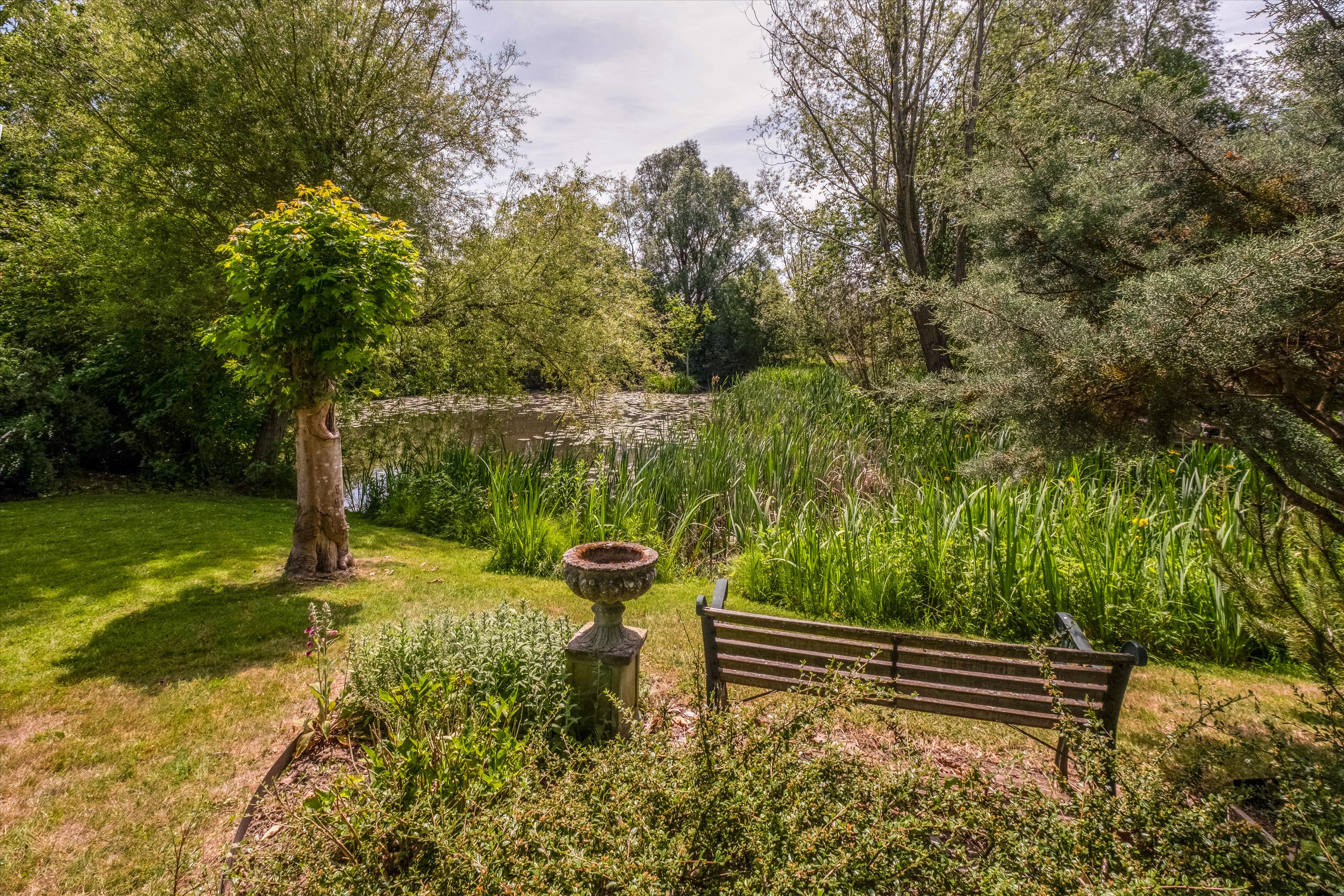 Hever Road, Hever, Edenbridge, Kent TN8