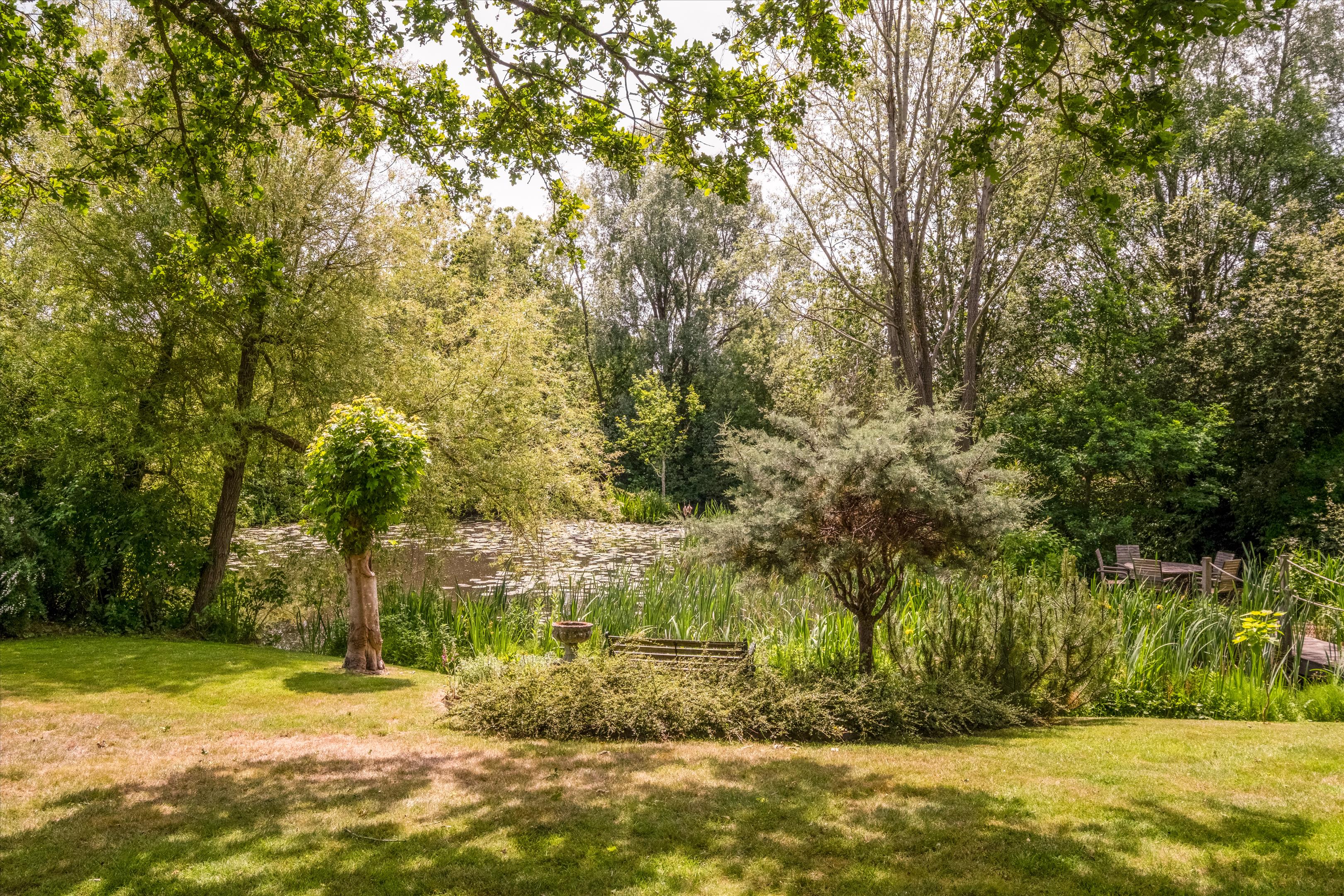 Hever Road, Hever, Edenbridge, Kent TN8