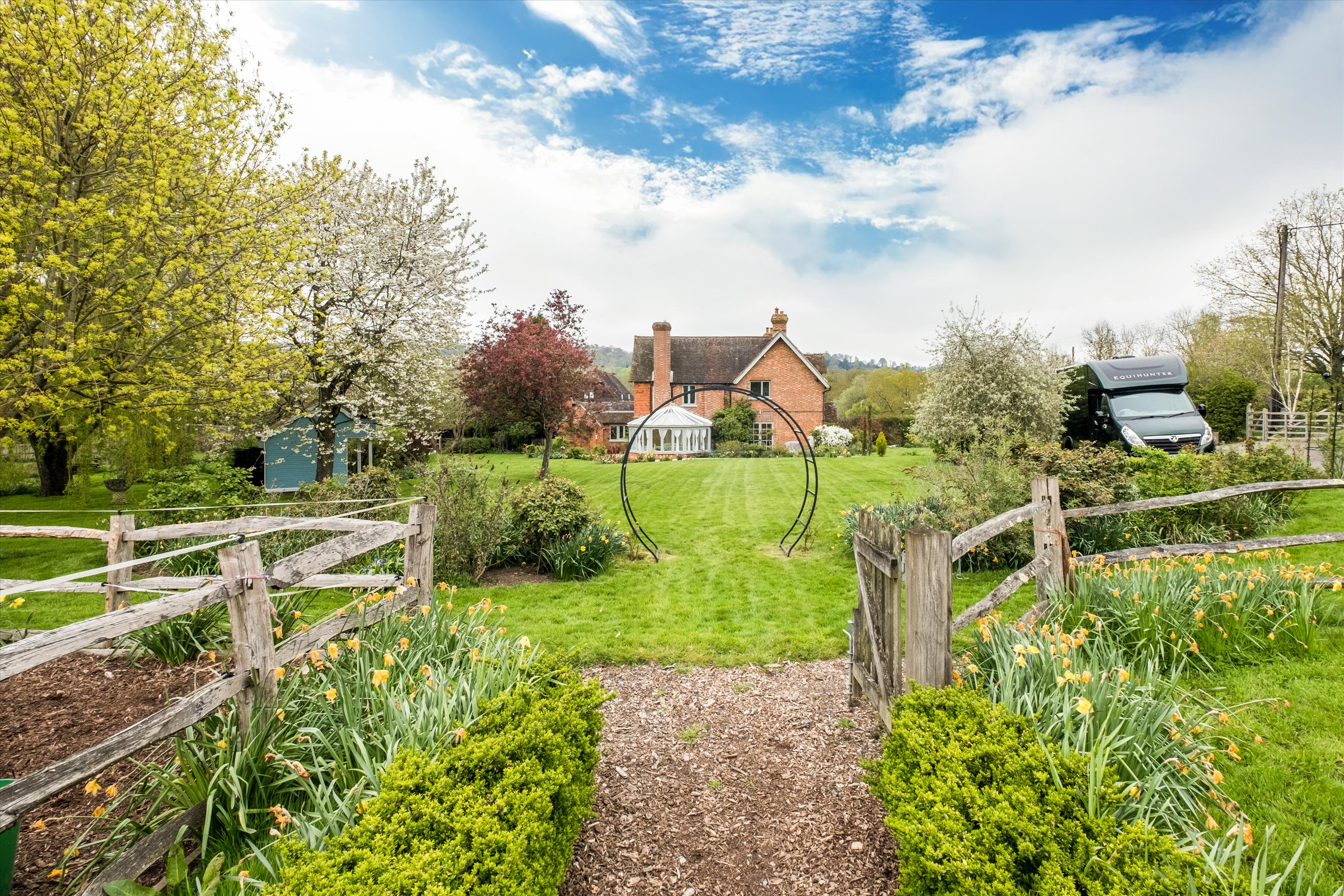 Underriver House Road, Underriver, Sevenoaks, Kent TN15