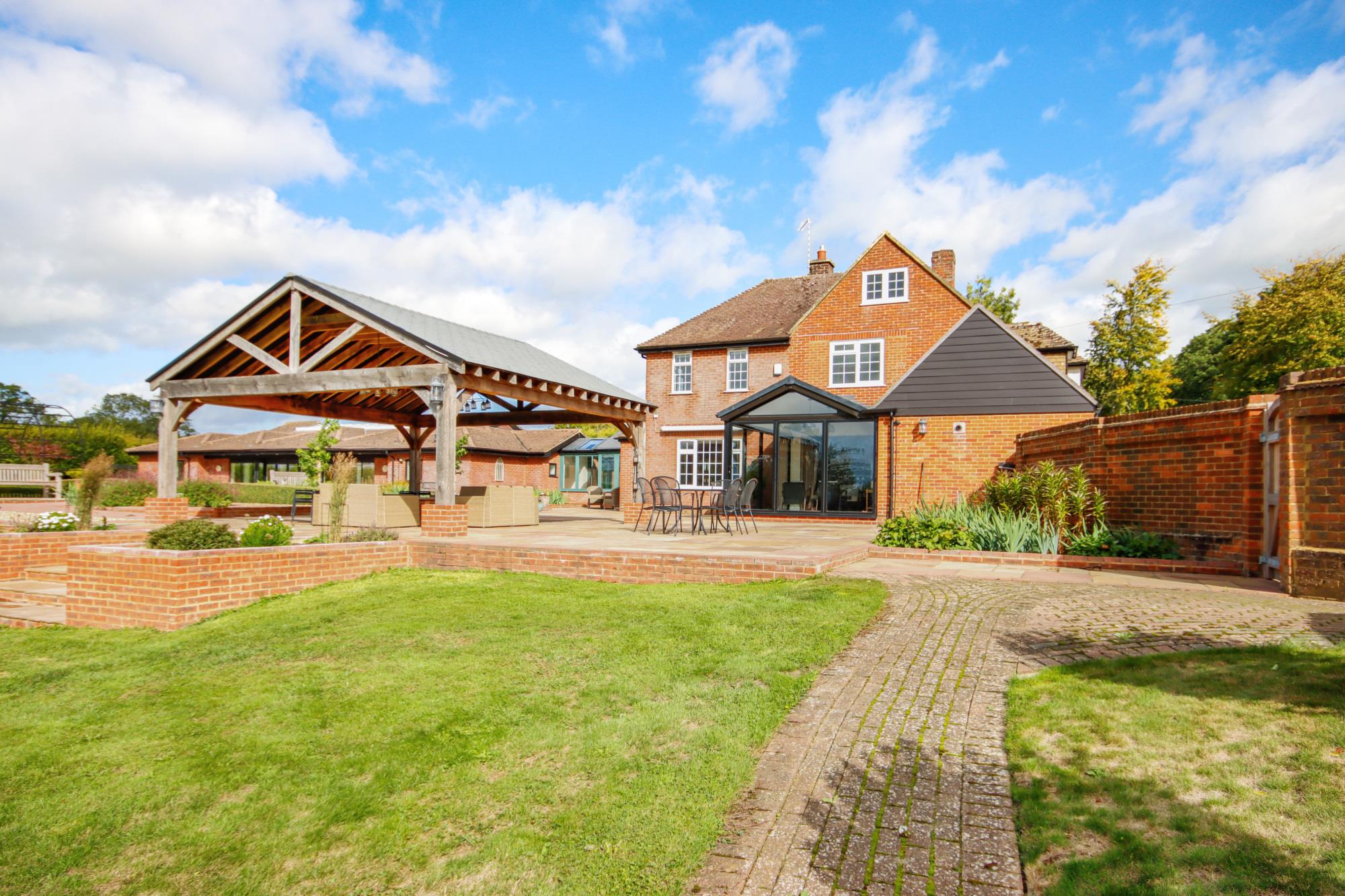 Pleasure House Lane, Sutton Valence, Maidstone, Kent, ME17