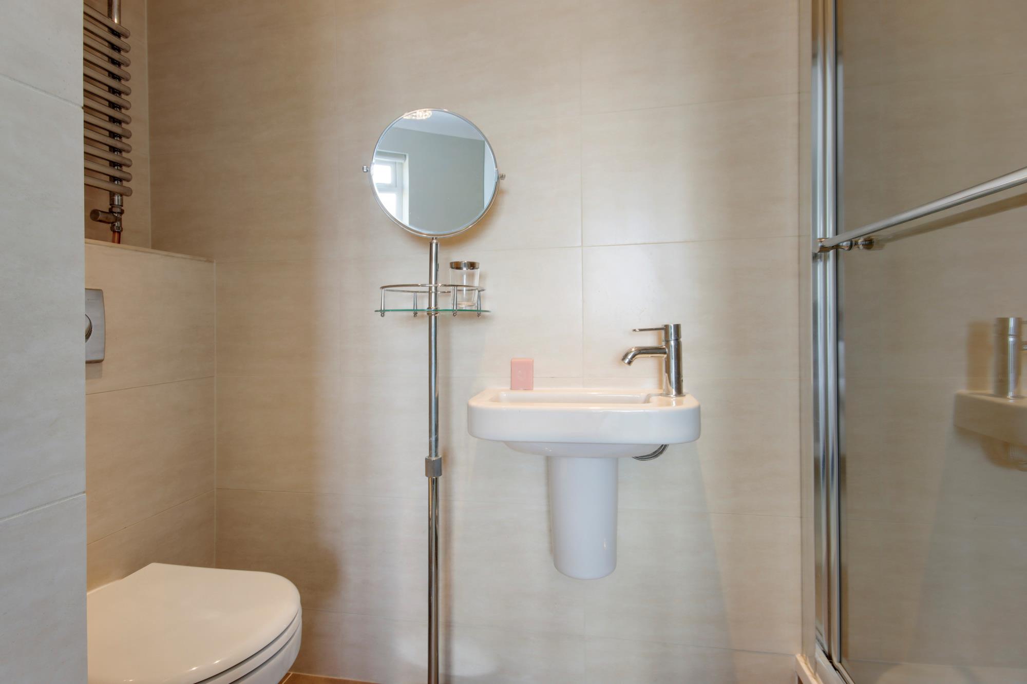 Pleasure House Lane, Sutton Valence, Maidstone, Kent, ME17