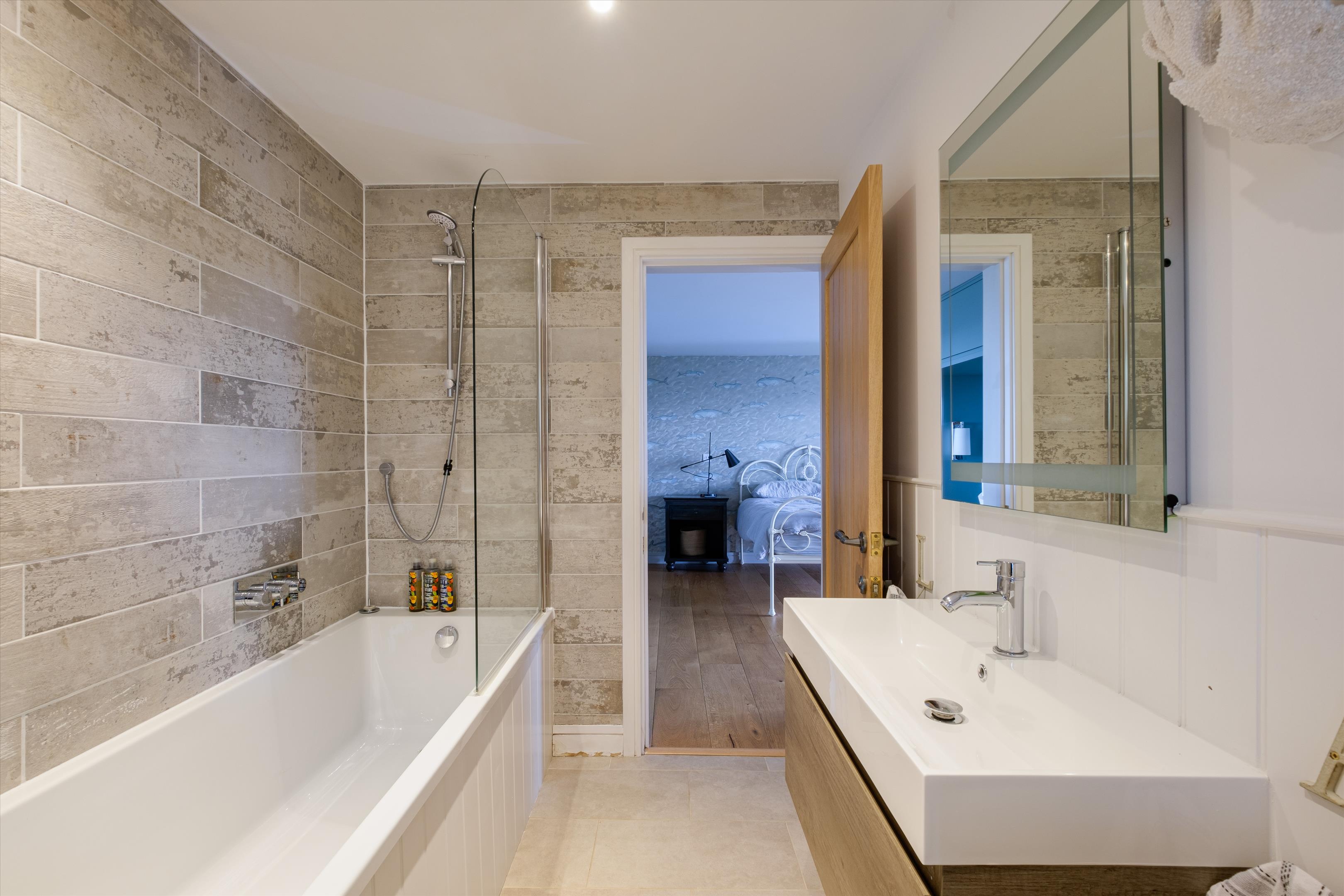 Downside Close, Charmouth, Bridport DT6