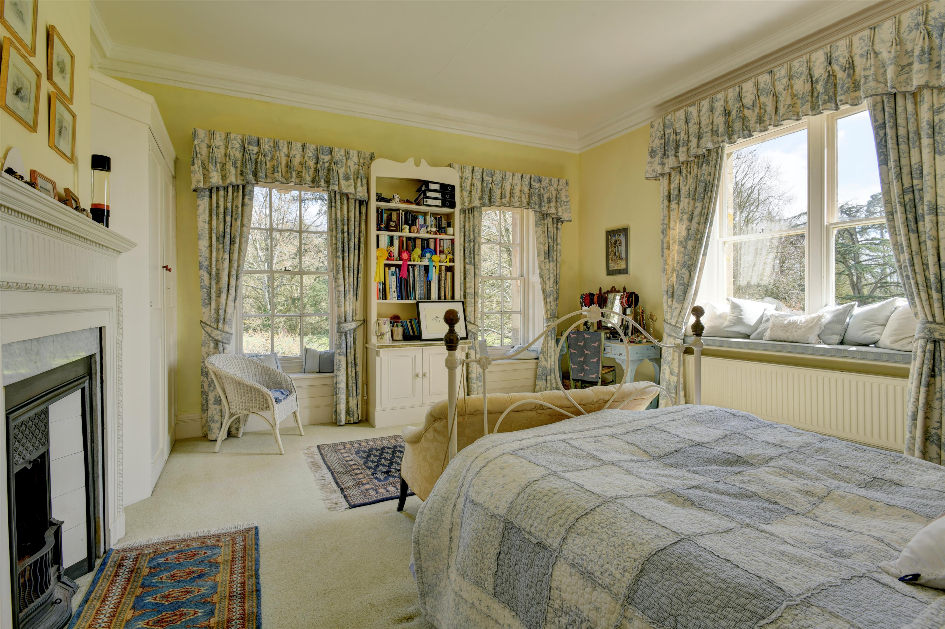 Holwell, Sherborne, Dorset, DT9
