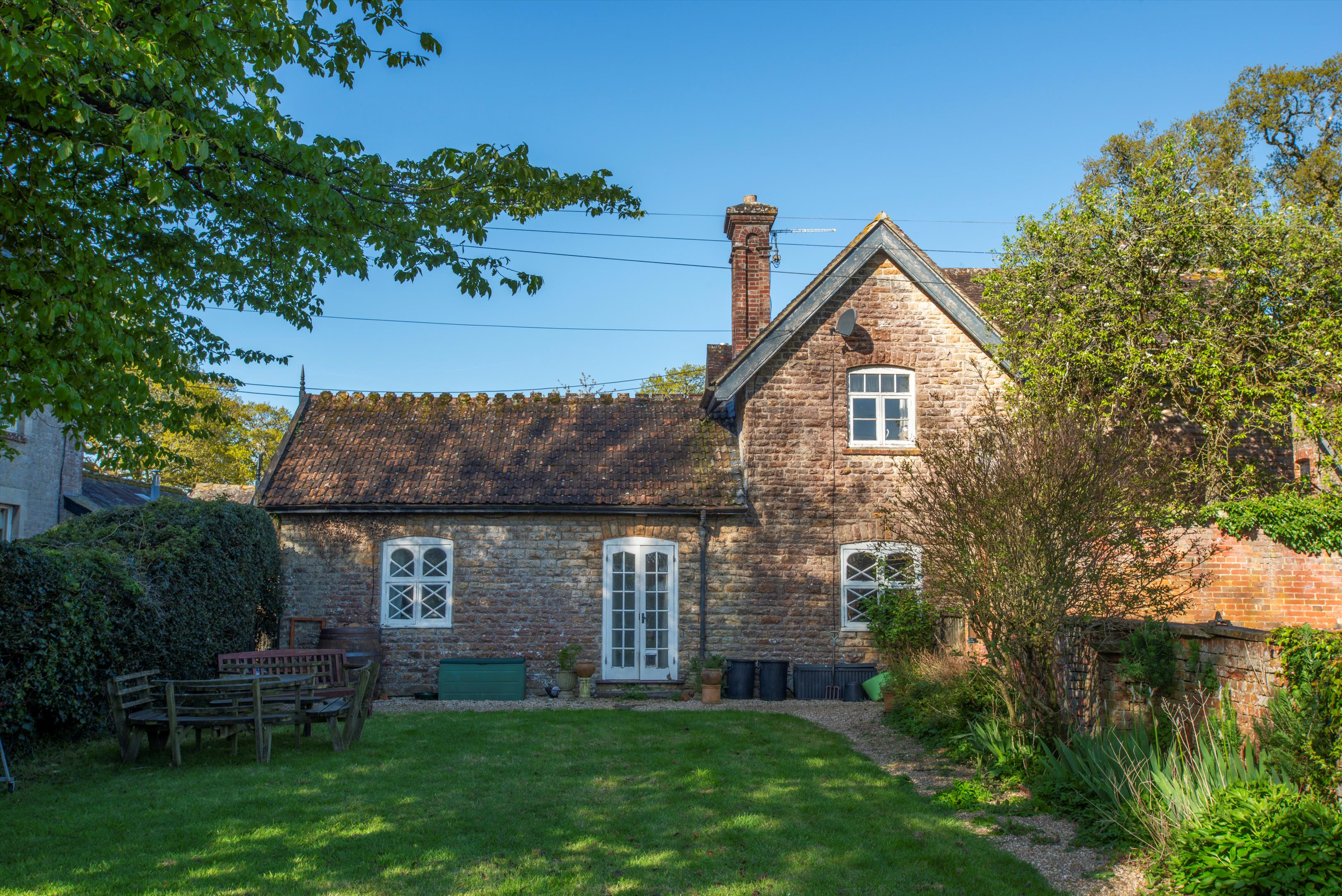 Holwell, Sherborne, Dorset, DT9