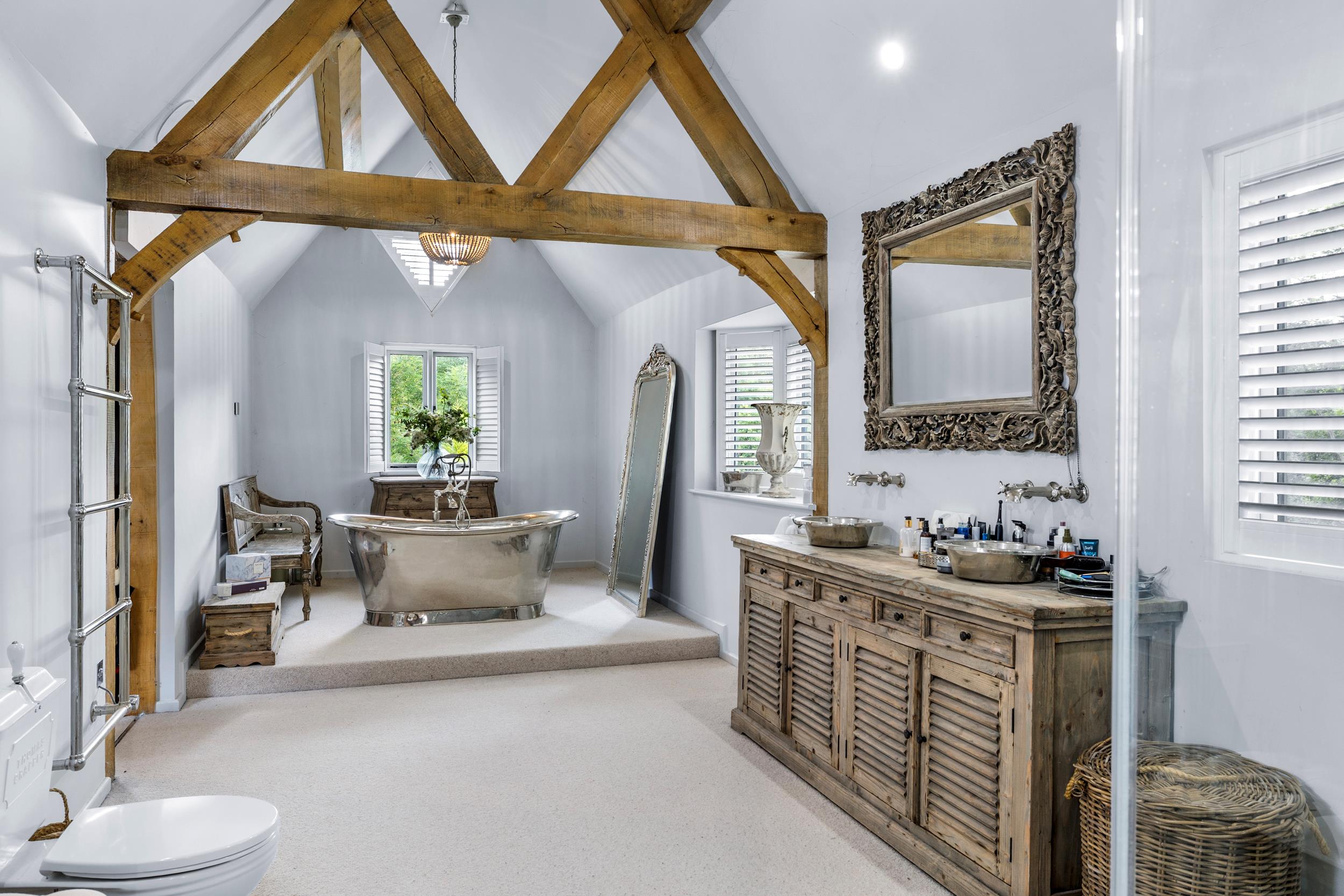 Ribwood, 3 Caynham Woods, Caynham, Ludlow, Shropshire SY8