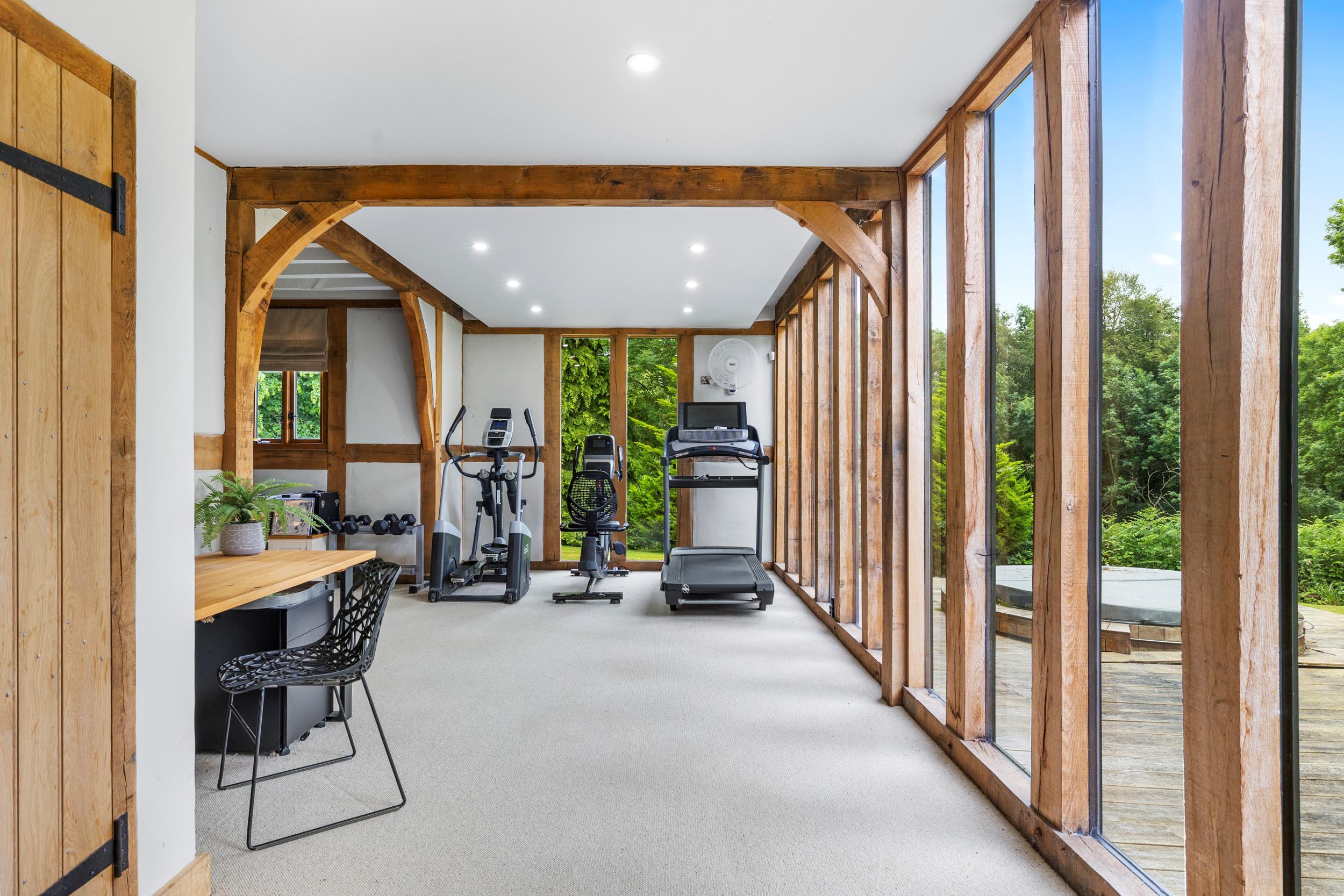 Ribwood, 3 Caynham Woods, Caynham, Ludlow, Shropshire SY8