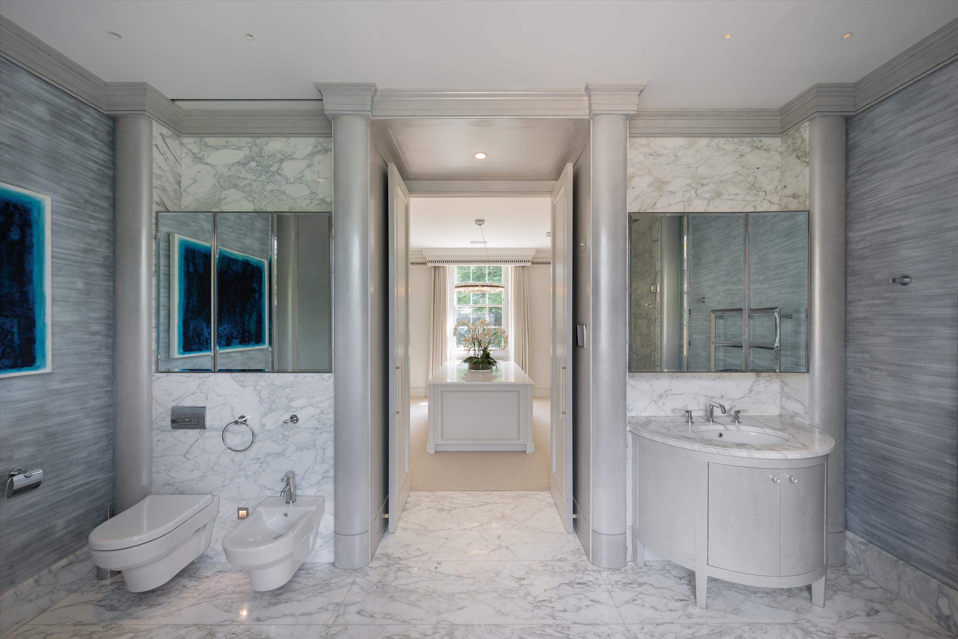 Cavendish Close, St Johns Wood, London, NW8