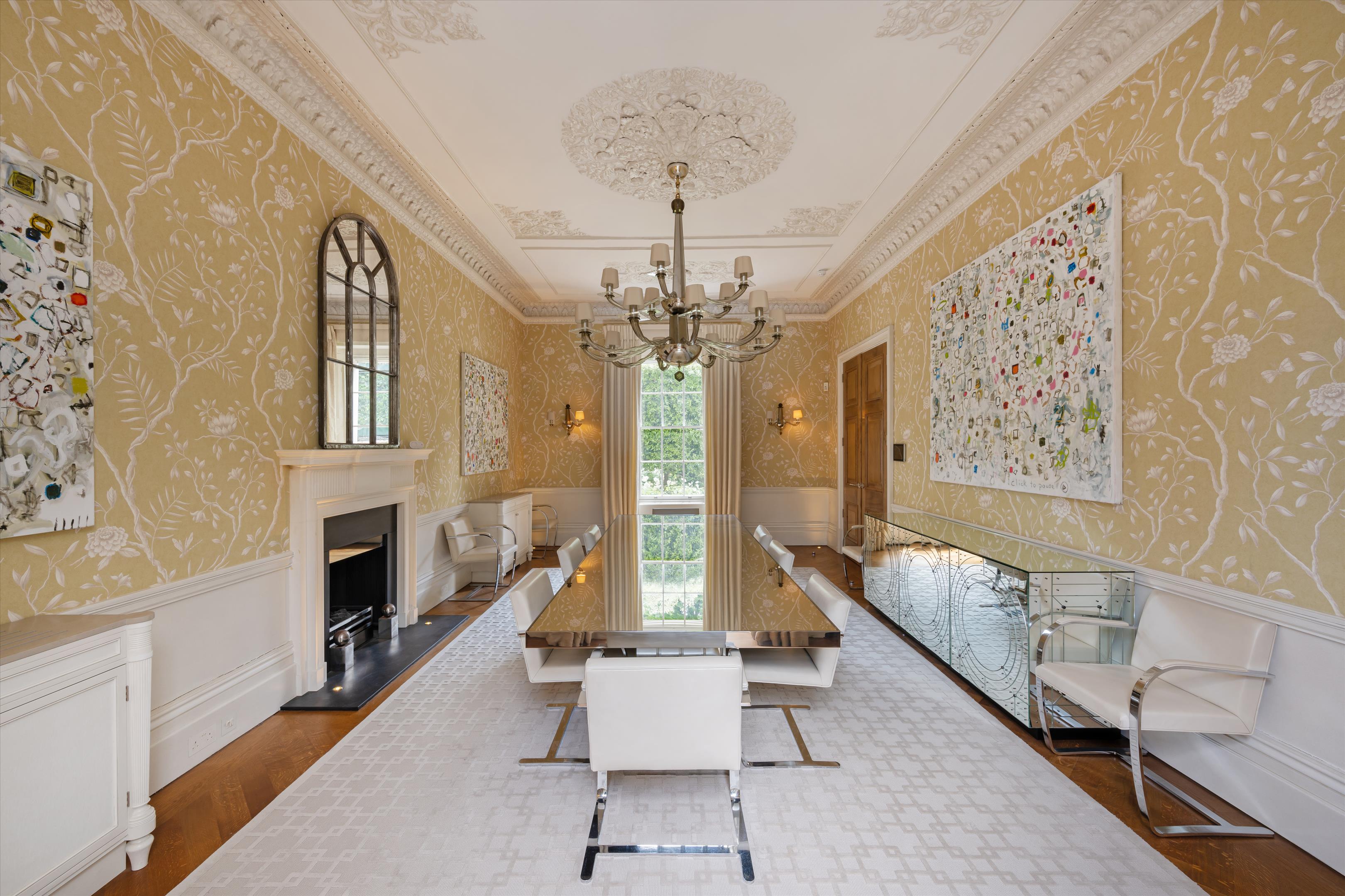 Cavendish Close, St Johns Wood, London, NW8