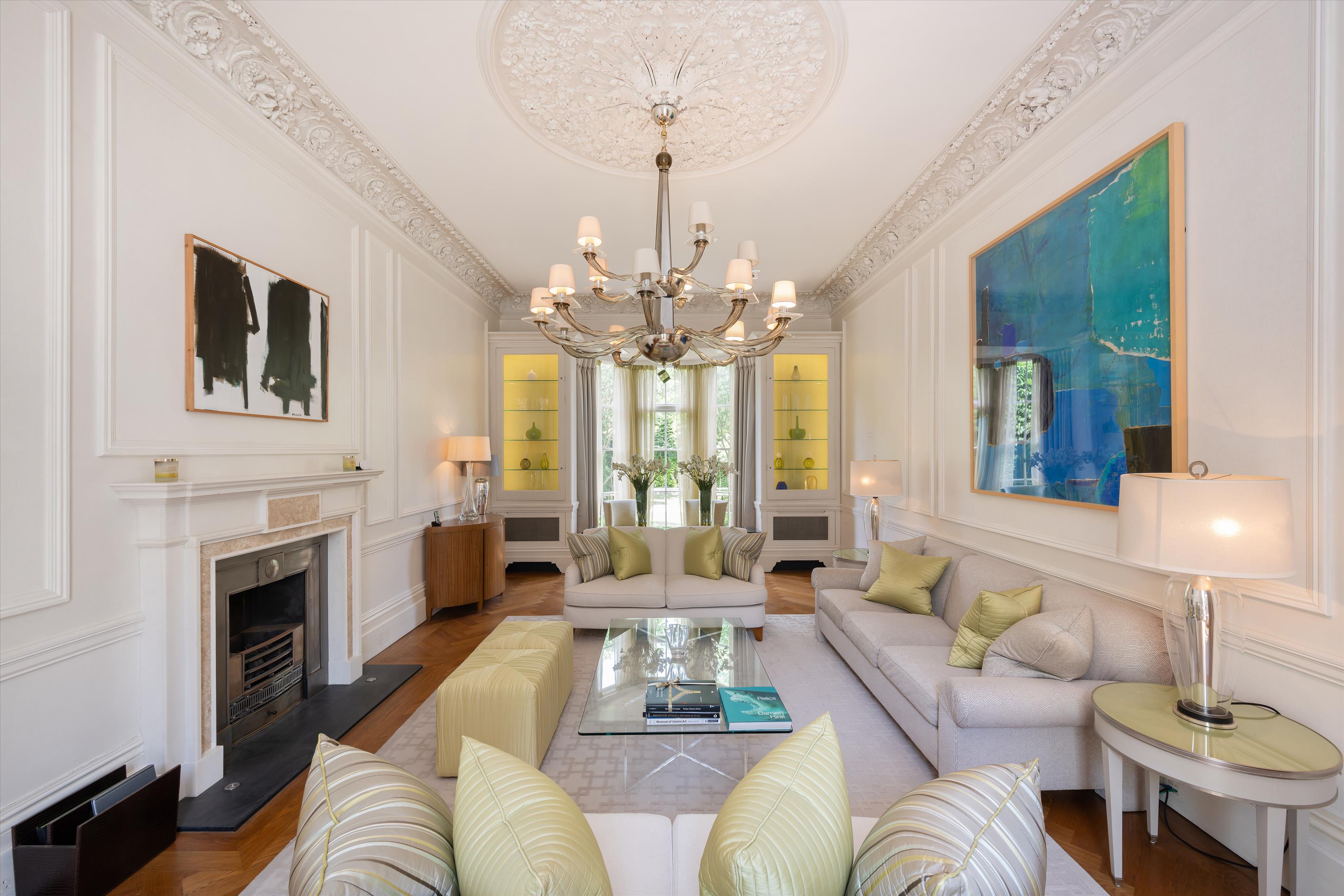 Cavendish Close, St Johns Wood, London, NW8