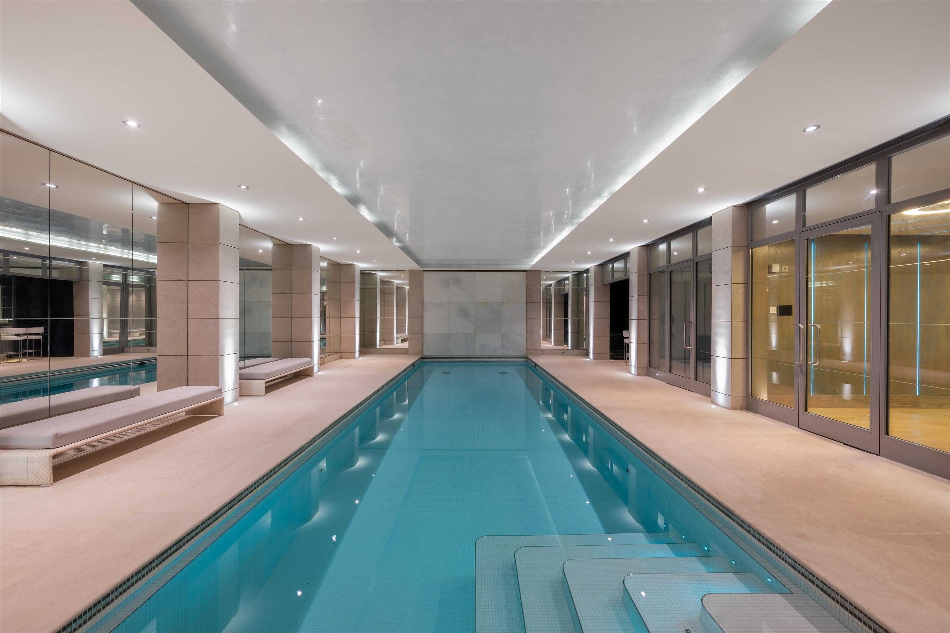 Cavendish Close, St Johns Wood, London, NW8