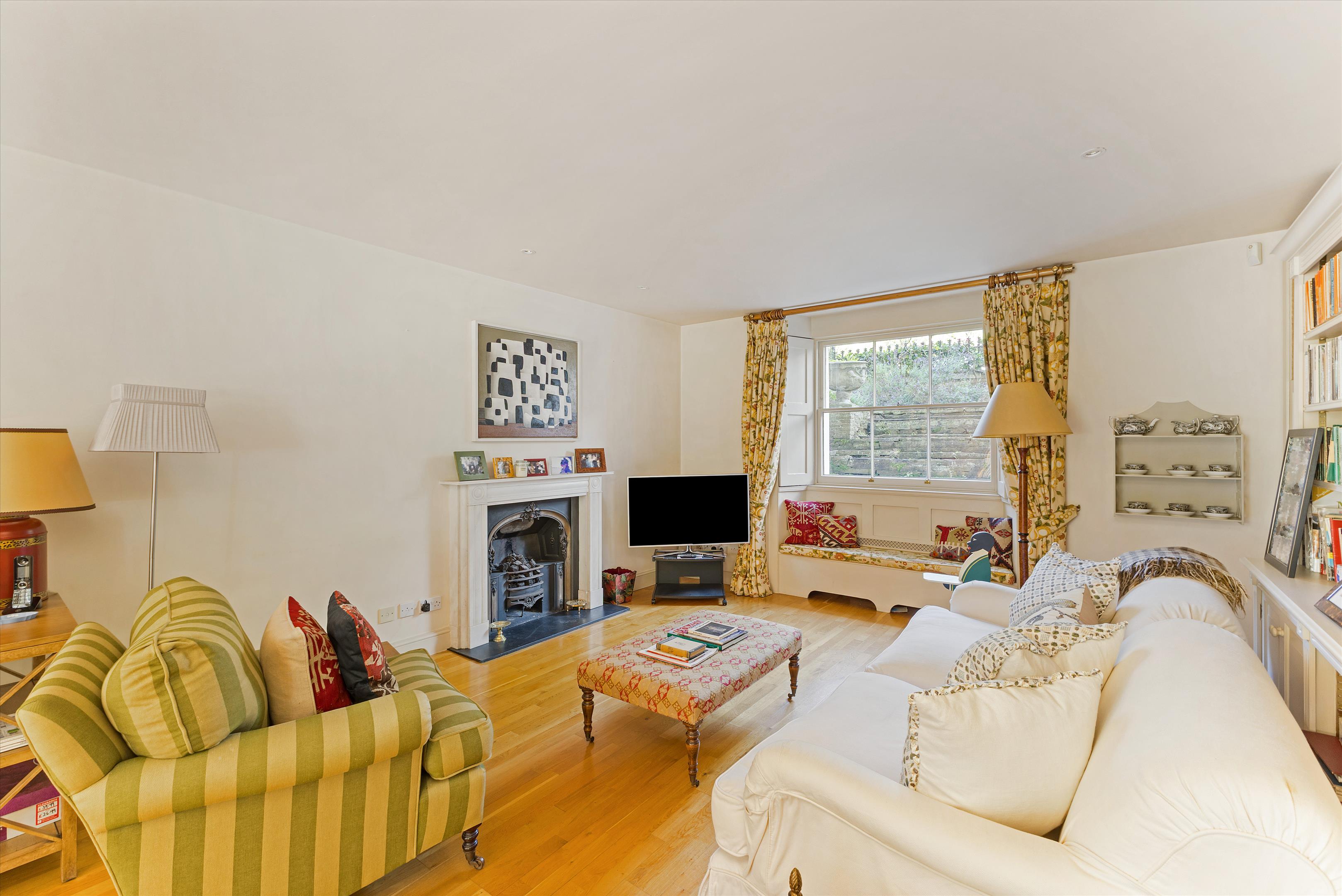 Clifton Hill, St John's Wood, London, NW8