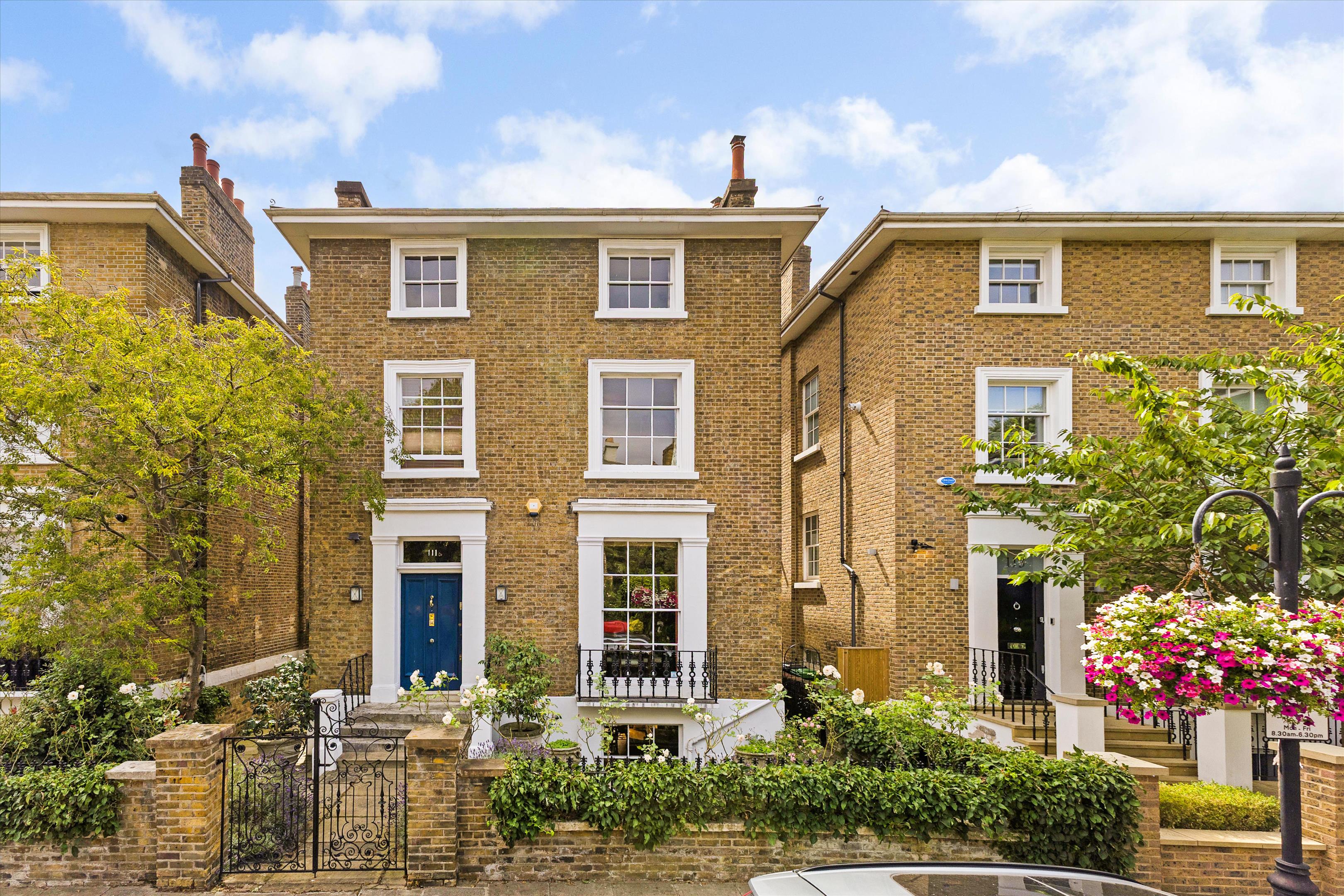Clifton Hill, St John's Wood, London, NW8