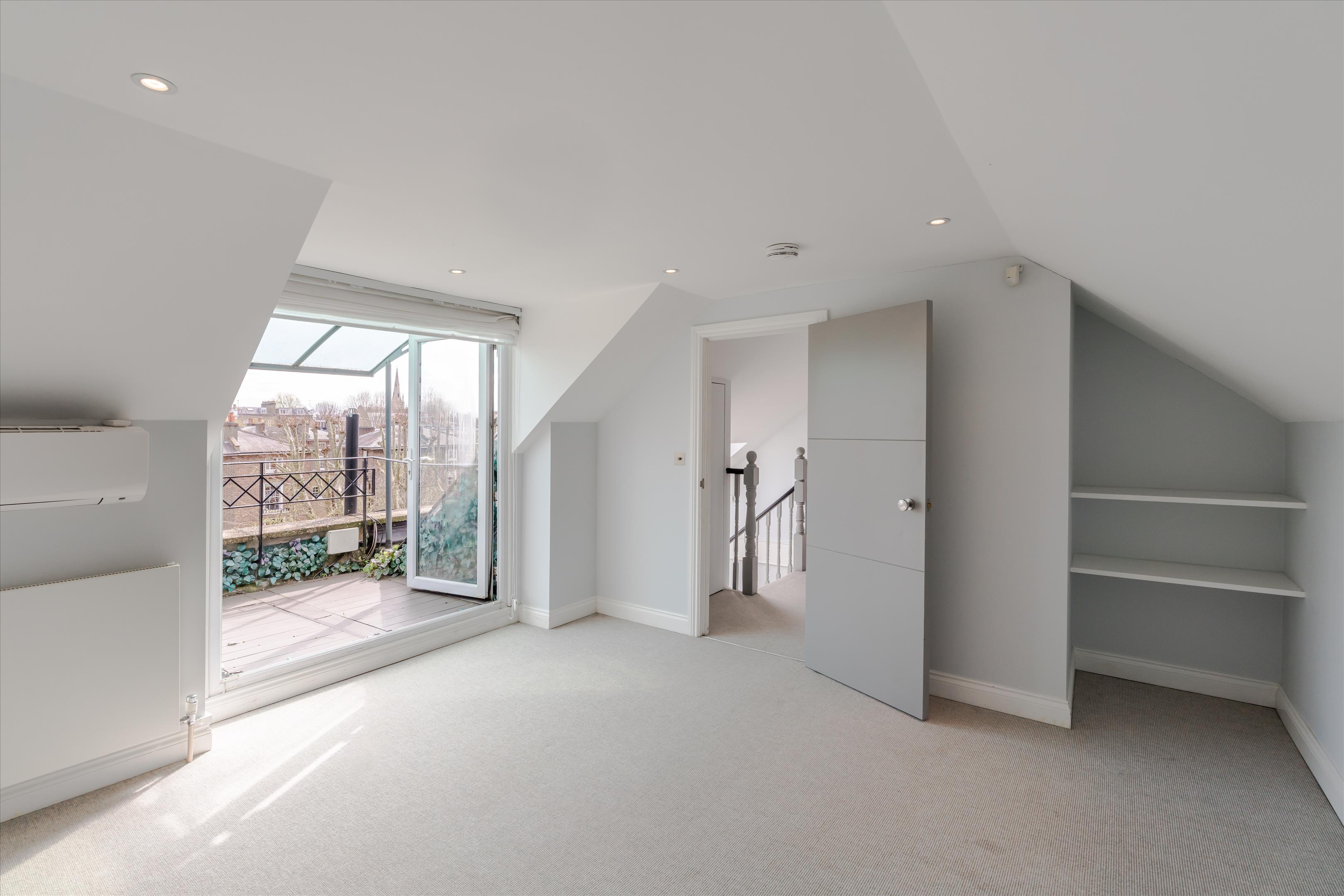 Carlton Hill, St John's Wood NW8