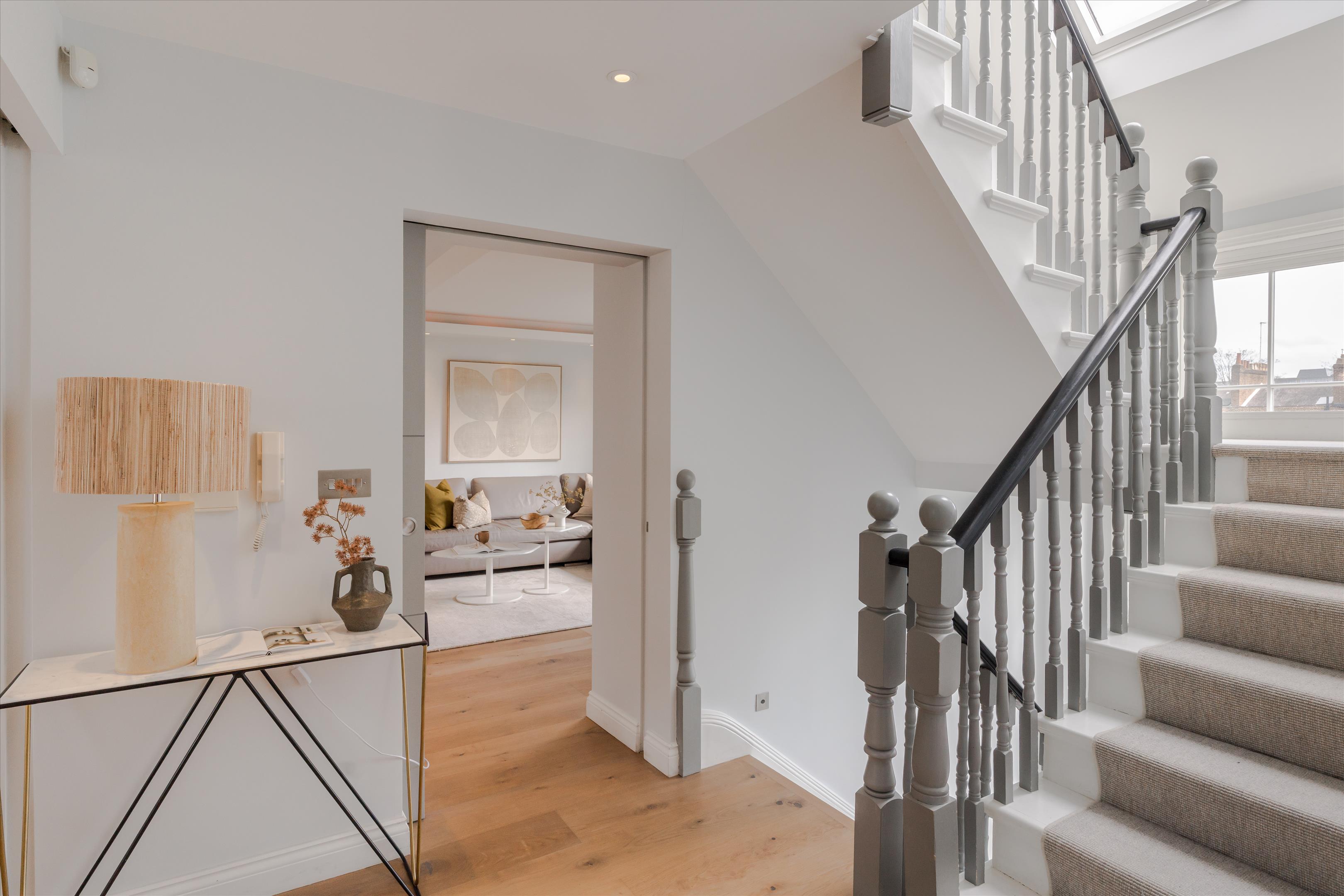 Carlton Hill, St John's Wood NW8