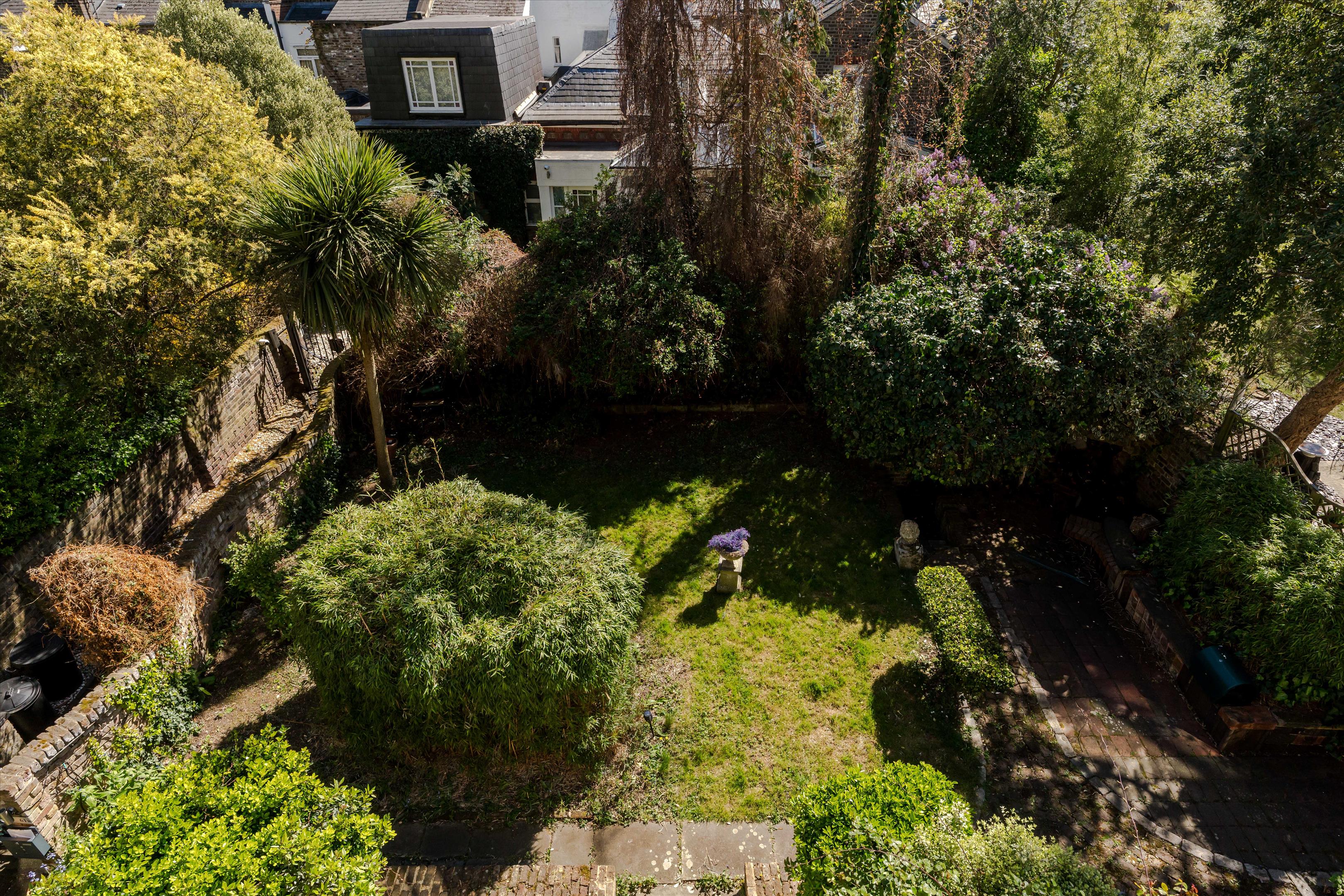 Carlton Hill, St John's Wood NW8
