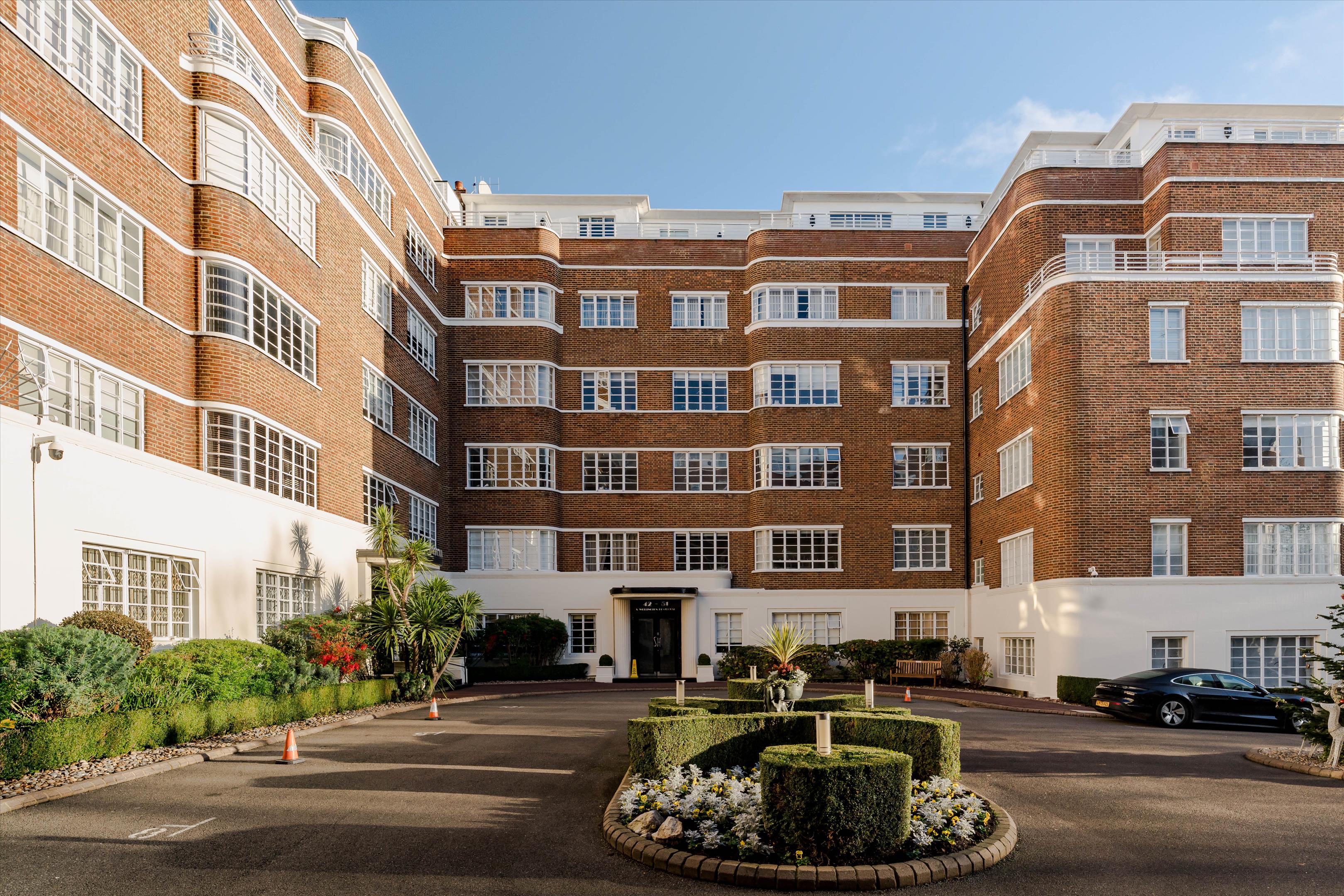 Stockleigh Hall, Prince Albert Road, St John's Wood NW8
