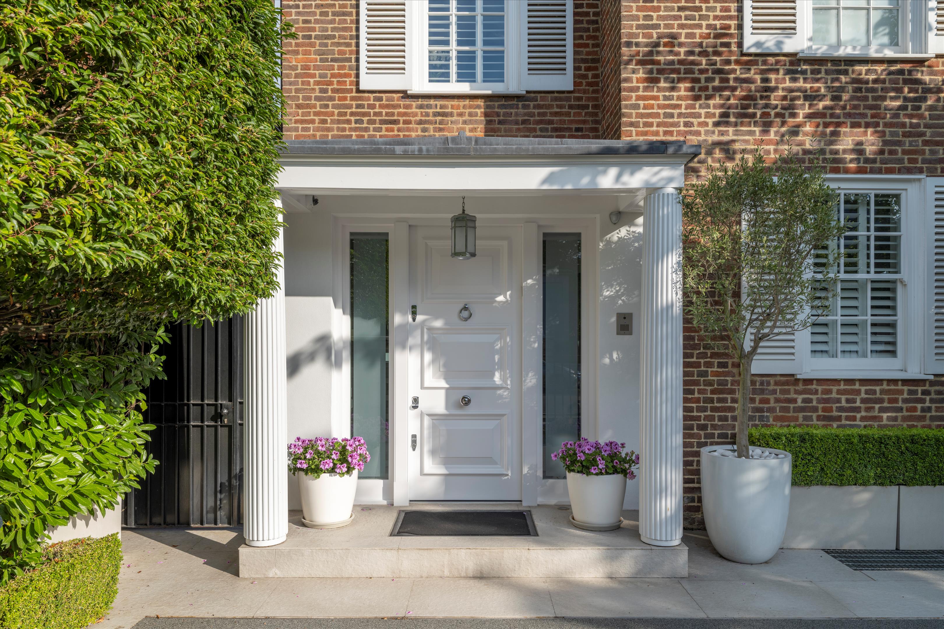 Clifton Hill, London, NW8