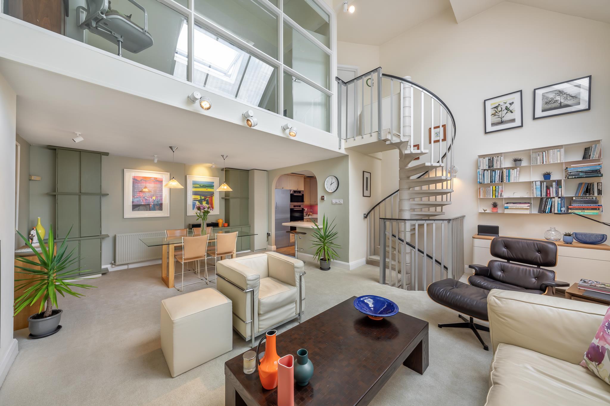 Clifton Hill, St John's Wood NW8