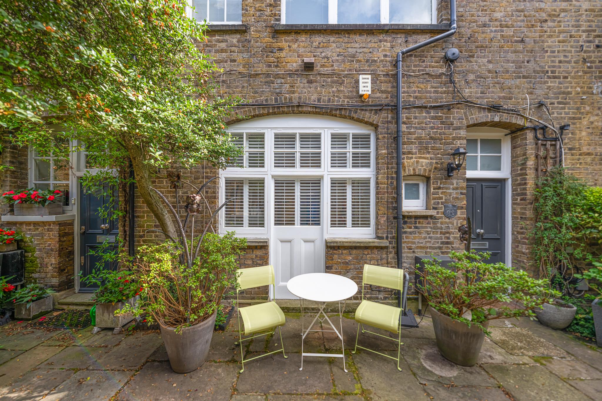 Clifton Hill, St John's Wood NW8