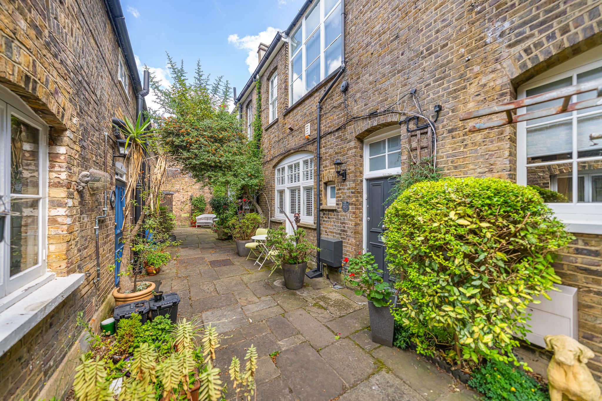 Clifton Hill, St John's Wood NW8
