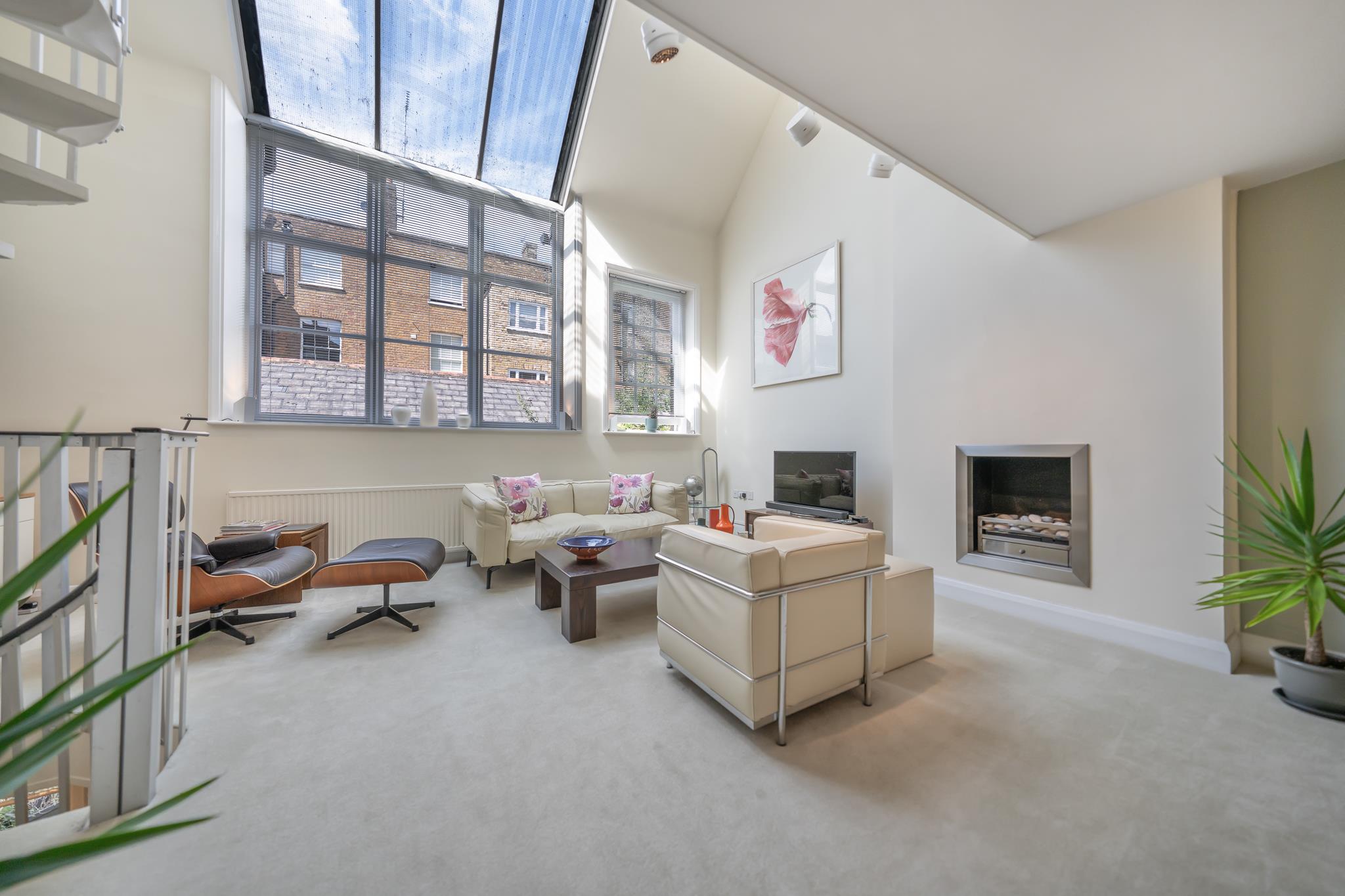 Clifton Hill, St John's Wood NW8