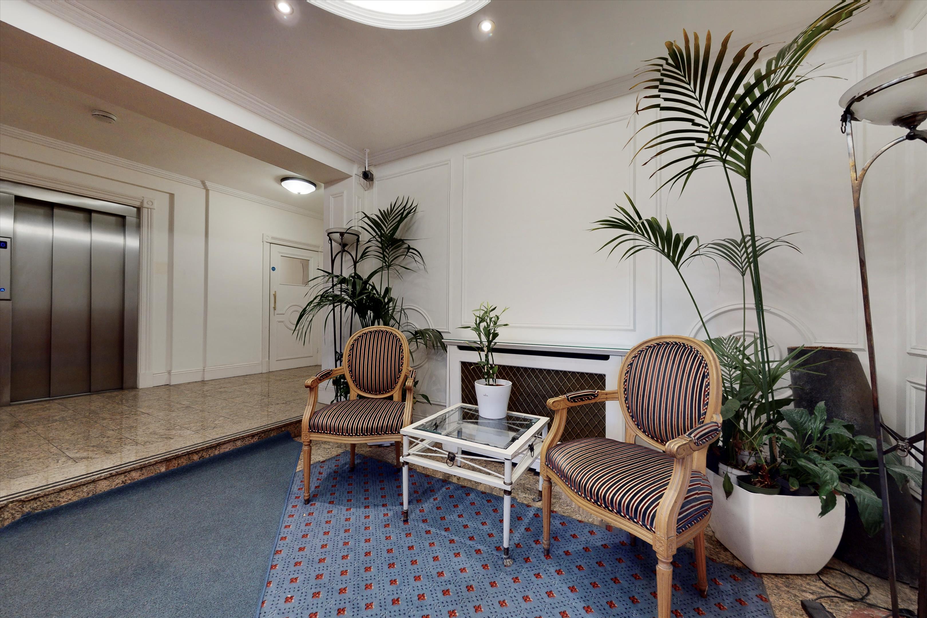 Viceroy Court, Prince Albert Road, St John's Wood NW8