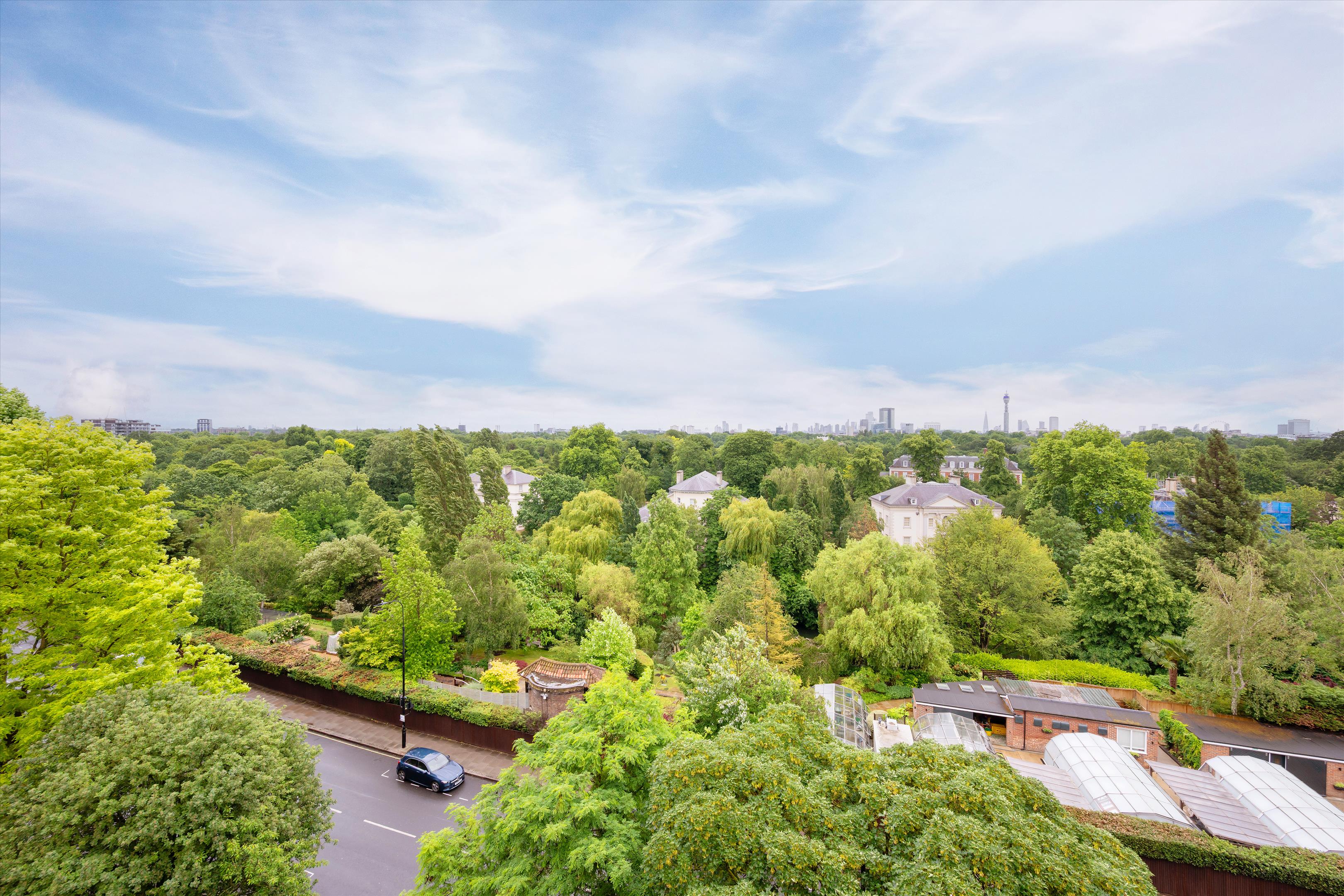 London NW8