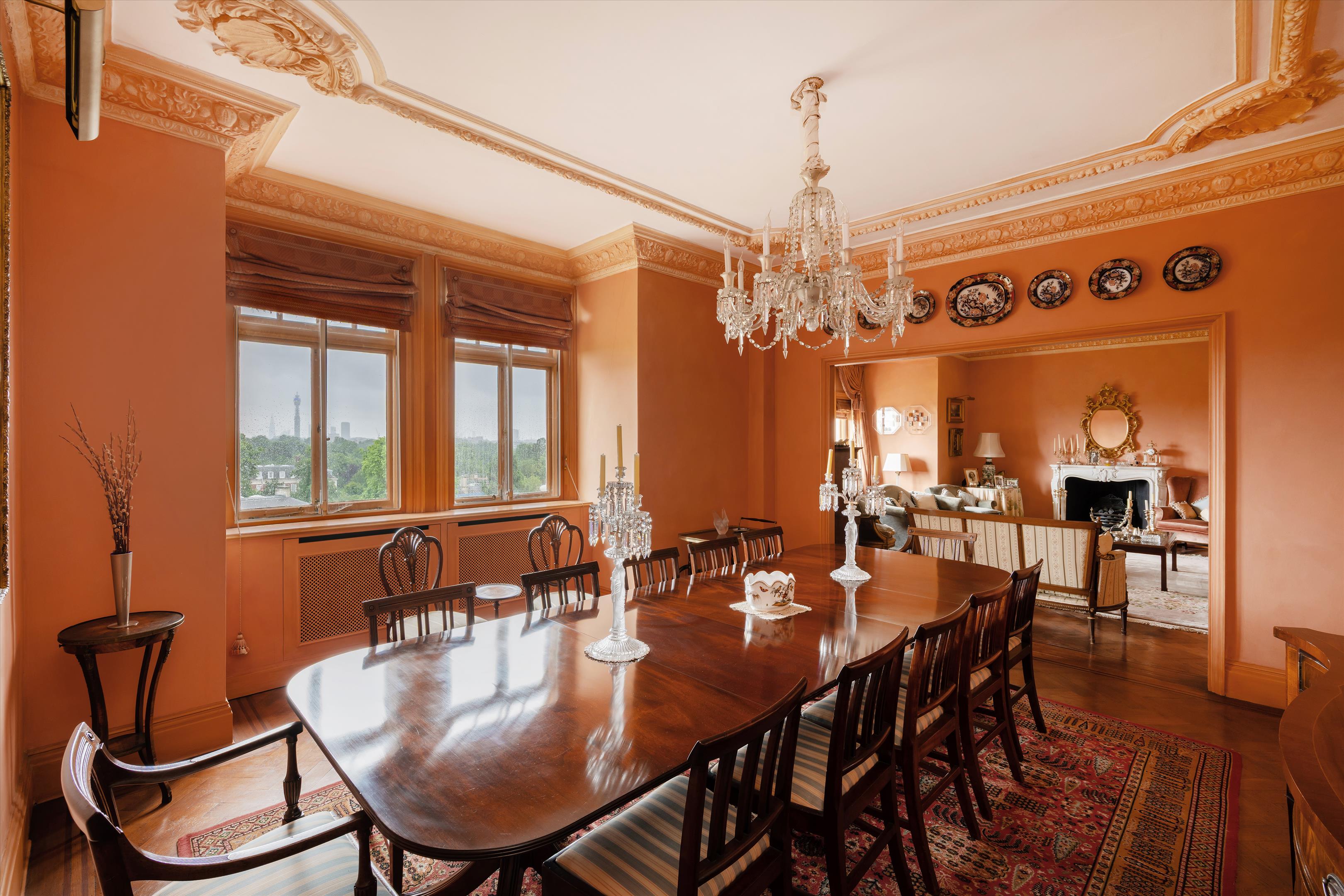 London NW8