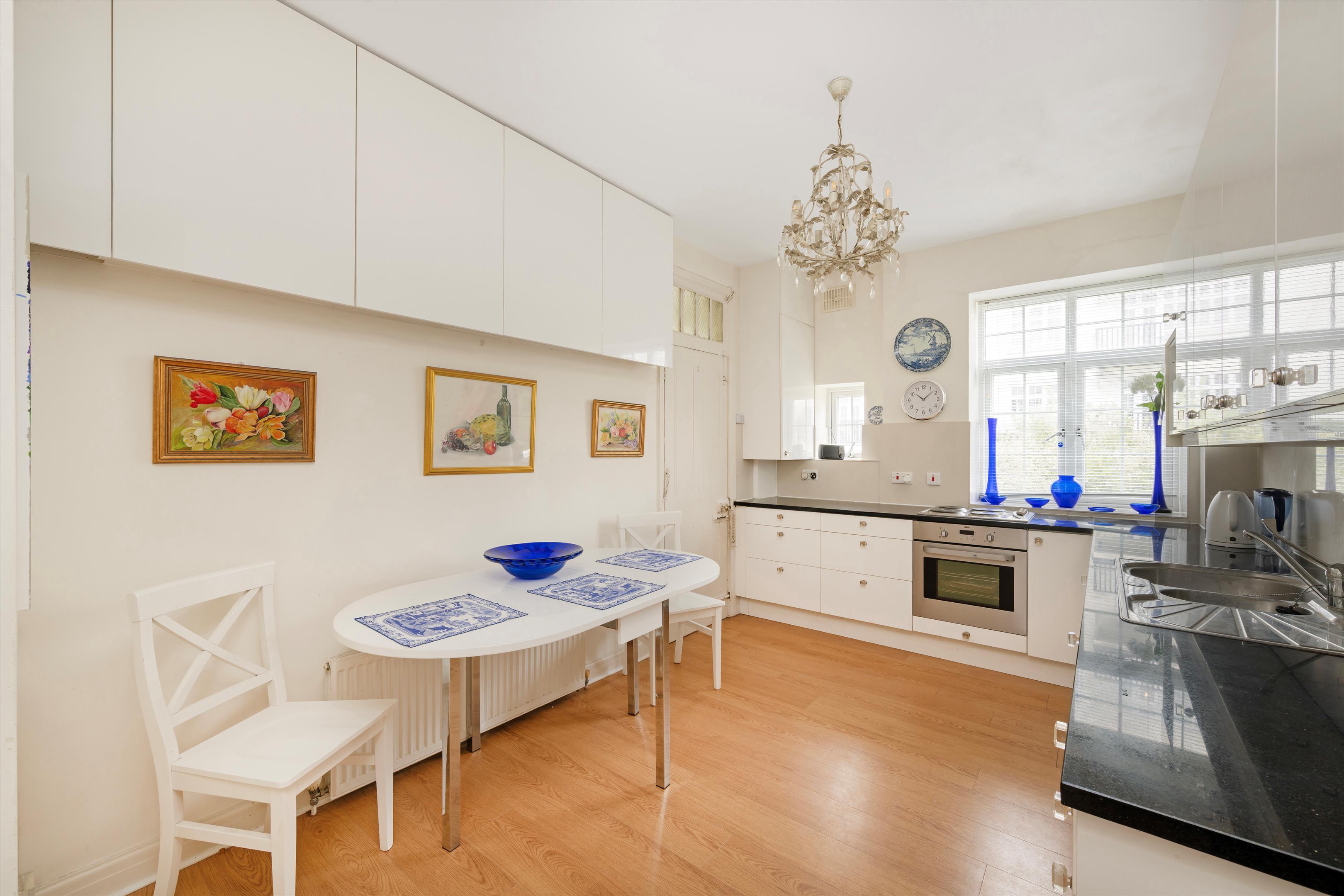 Clifton Court, Northwick Terrace, St John's Wood NW8