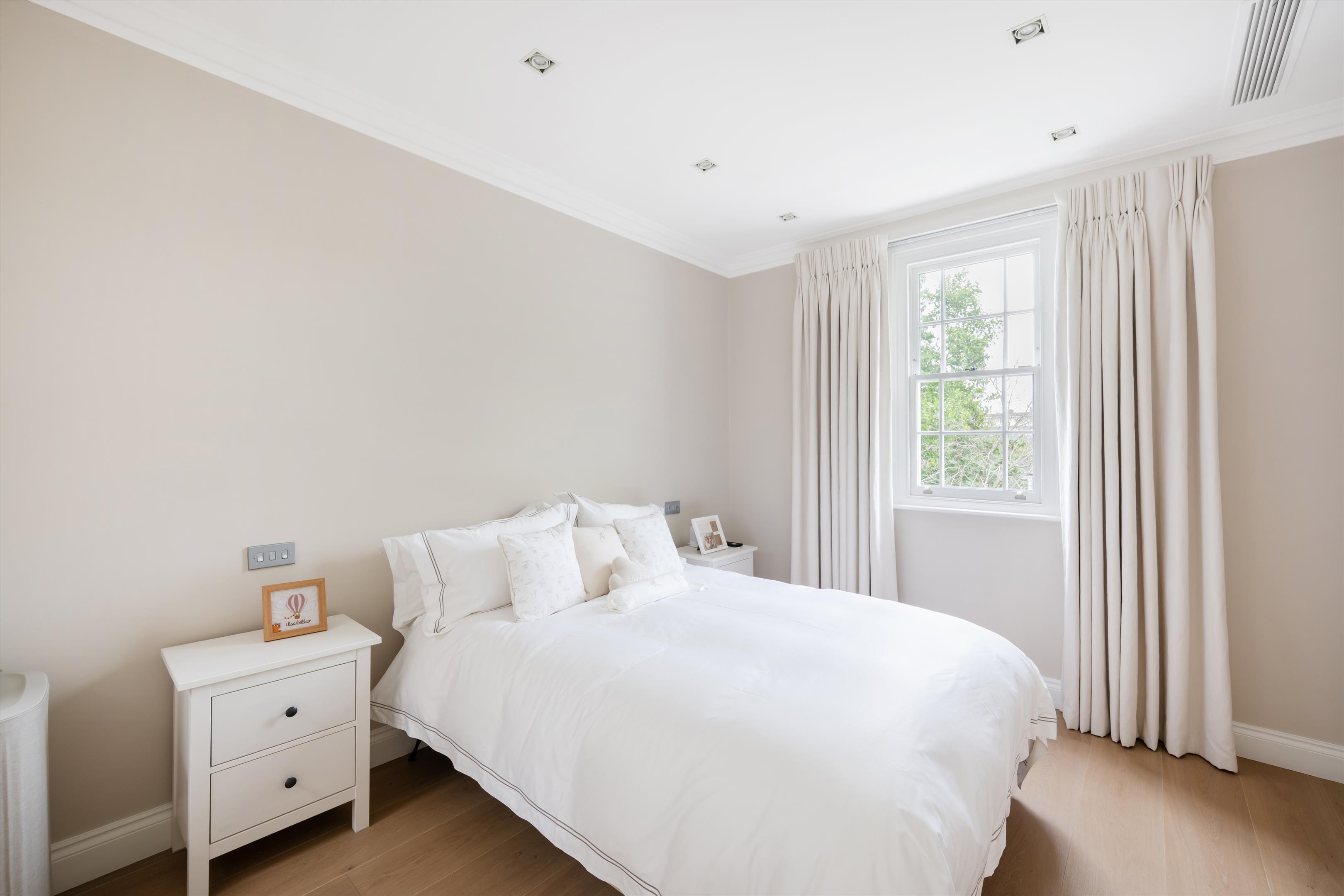 Acacia Road, St Johns Wood, London NW8