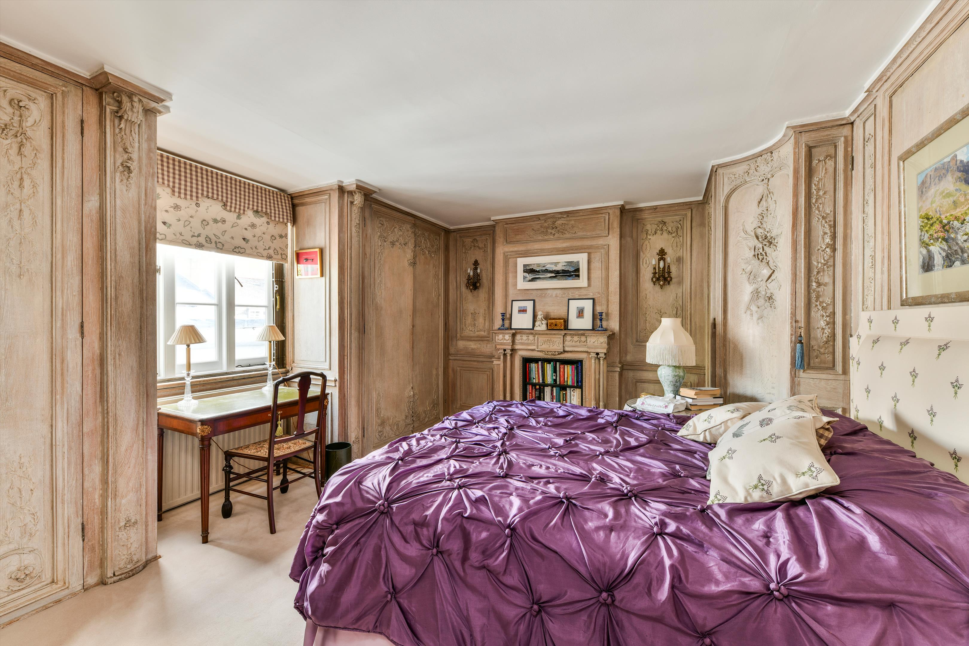 Ovington Square, Knightsbridge, London, SW3