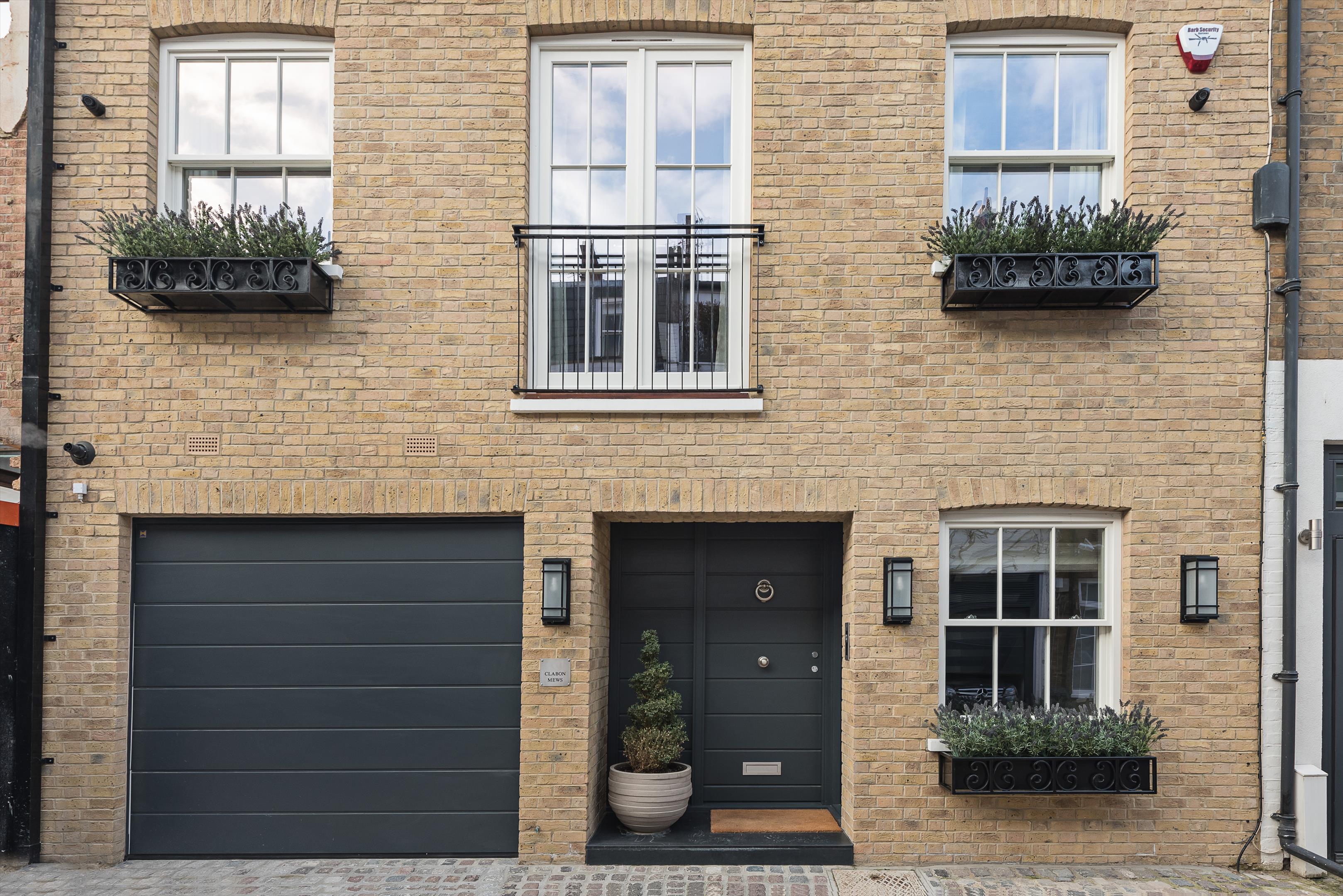 Clabon Mews, Knightsbridge, London, SW1X