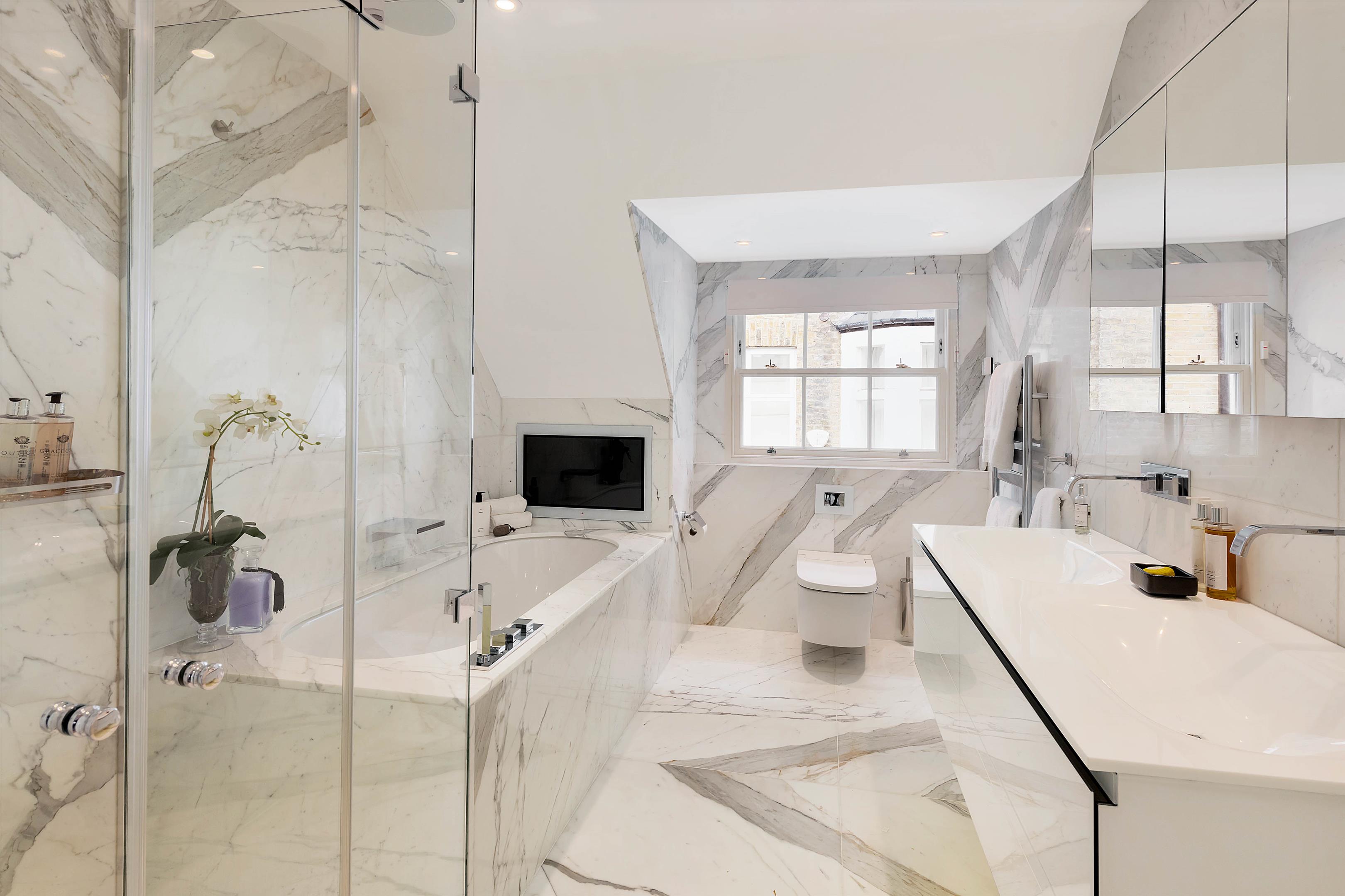 Clabon Mews, Knightsbridge, London, SW1X