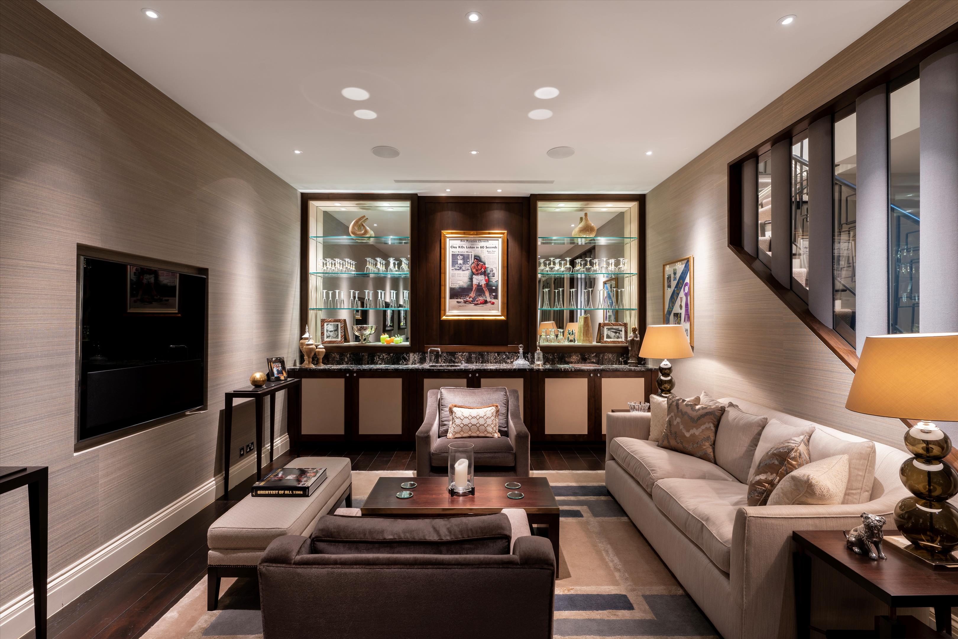 Pont Street Mews, Knightsbridge, London, SW1X